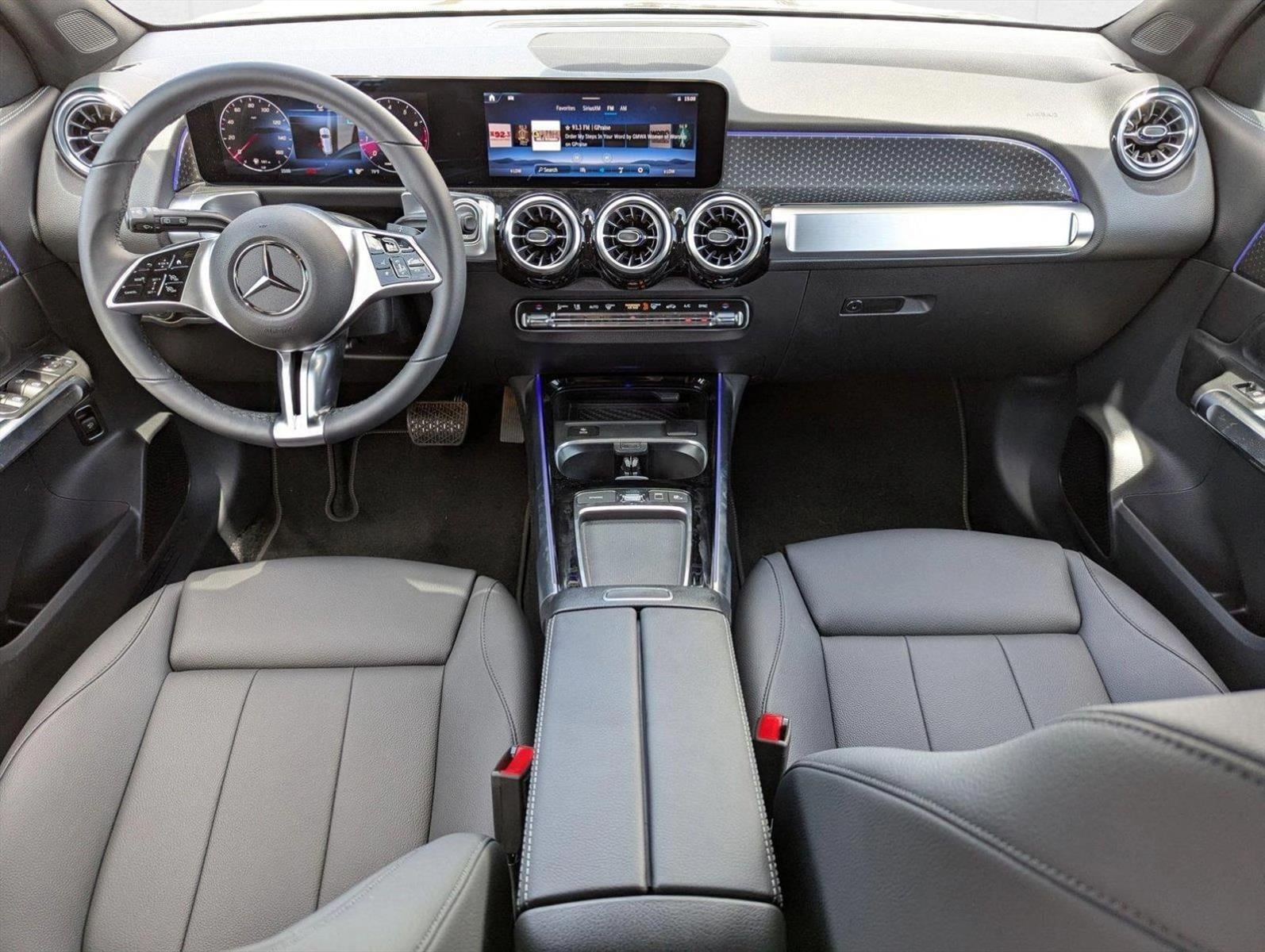 2025 Mercedes-Benz GLB Base - Photo 14