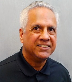 Staff member Dave Persad from ID_b4e03d43eaf7