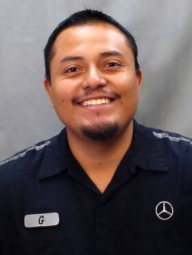 Staff member Gezer Ambrocio Ramirez from ID_b4e03d43eaf7