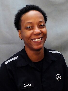 Staff member Cierra Smith from ID_b4e03d43eaf7