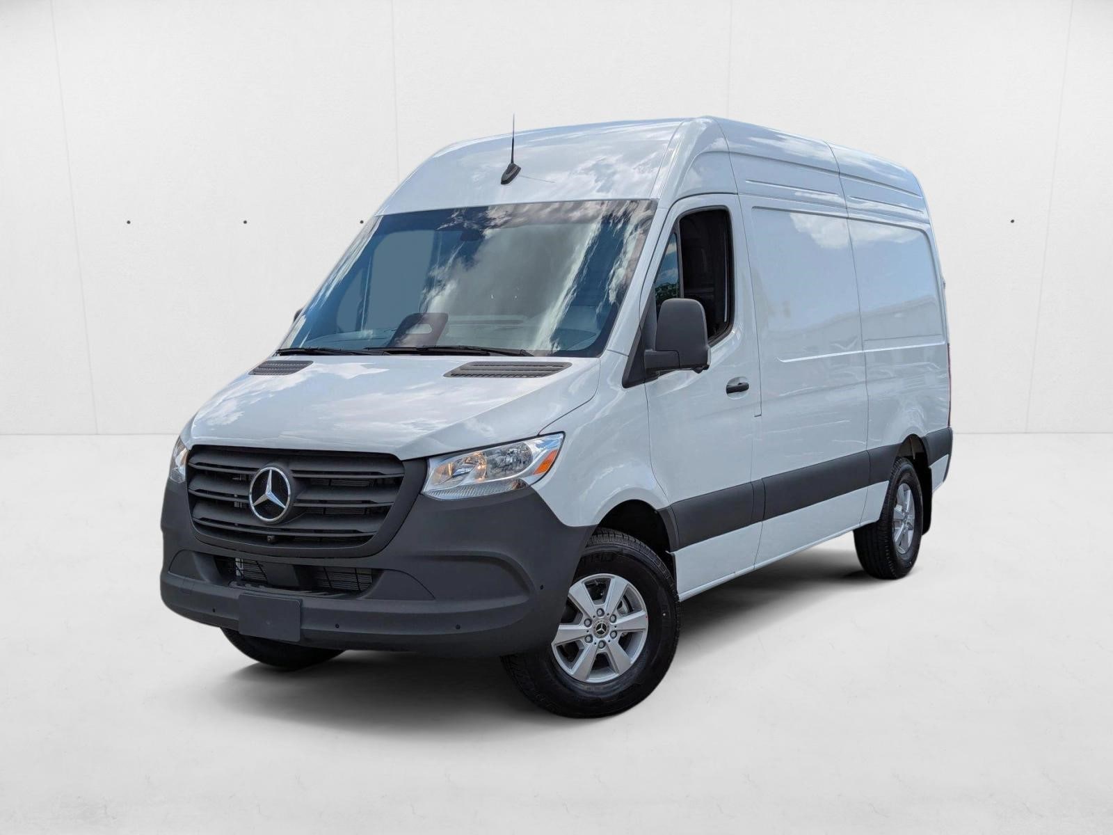 2025 Mercedes-Benz Sprinter Cargo Van Base's photo