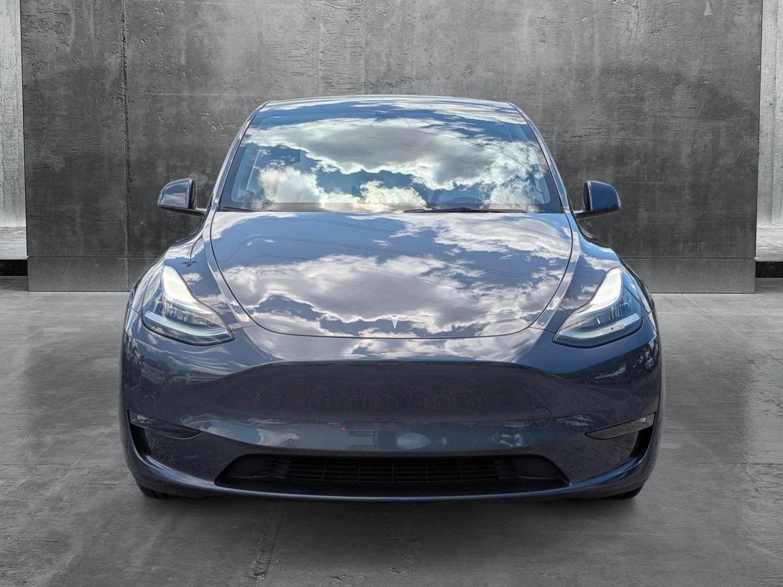 Used 2022 Tesla Model Y Long Range with VIN 7SAYGAEE9NF336430 for sale in Kansas City