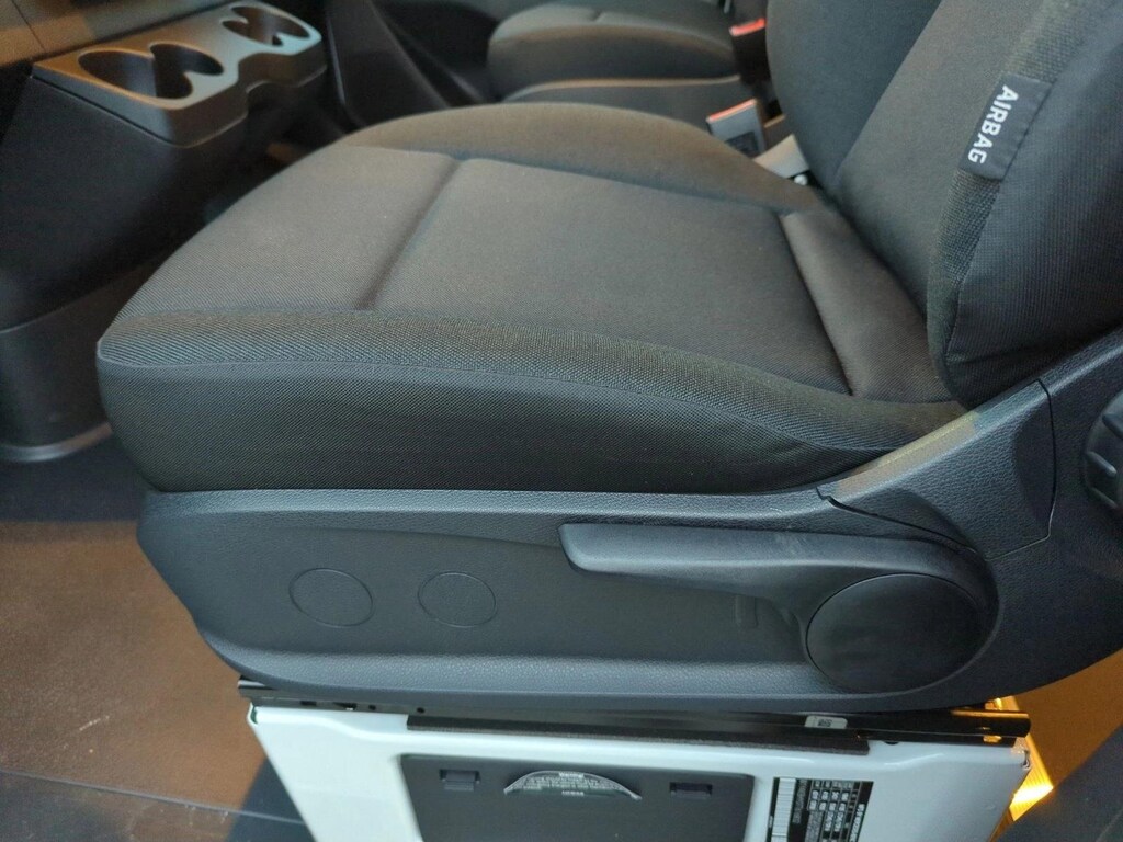 New 2026 Mercedes-Benz Sprinter Cargo Van 2500 Standard Roof I4 Diesel 144" RWD Van Cargo Van