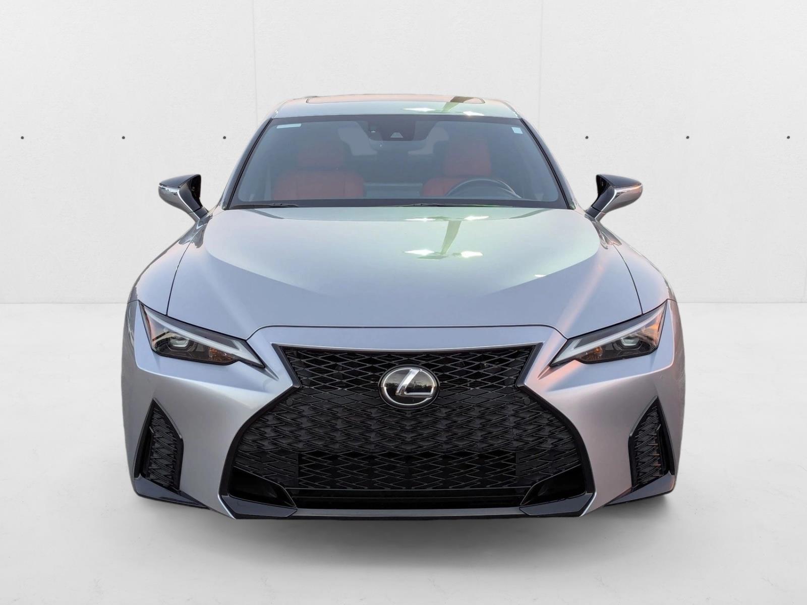 2021 Lexus IS 350 F SPORT photo 2