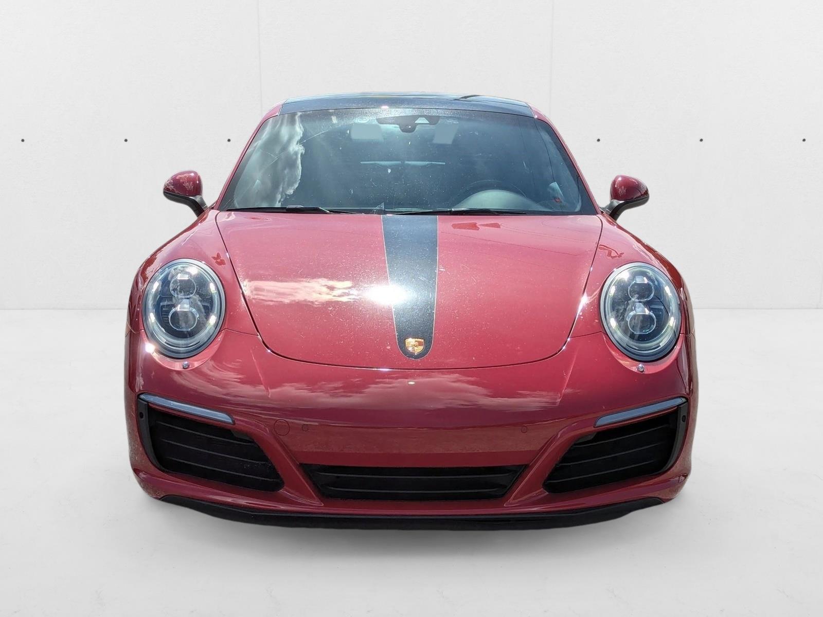 2017 Porsche 911 4S Coupe photo 2