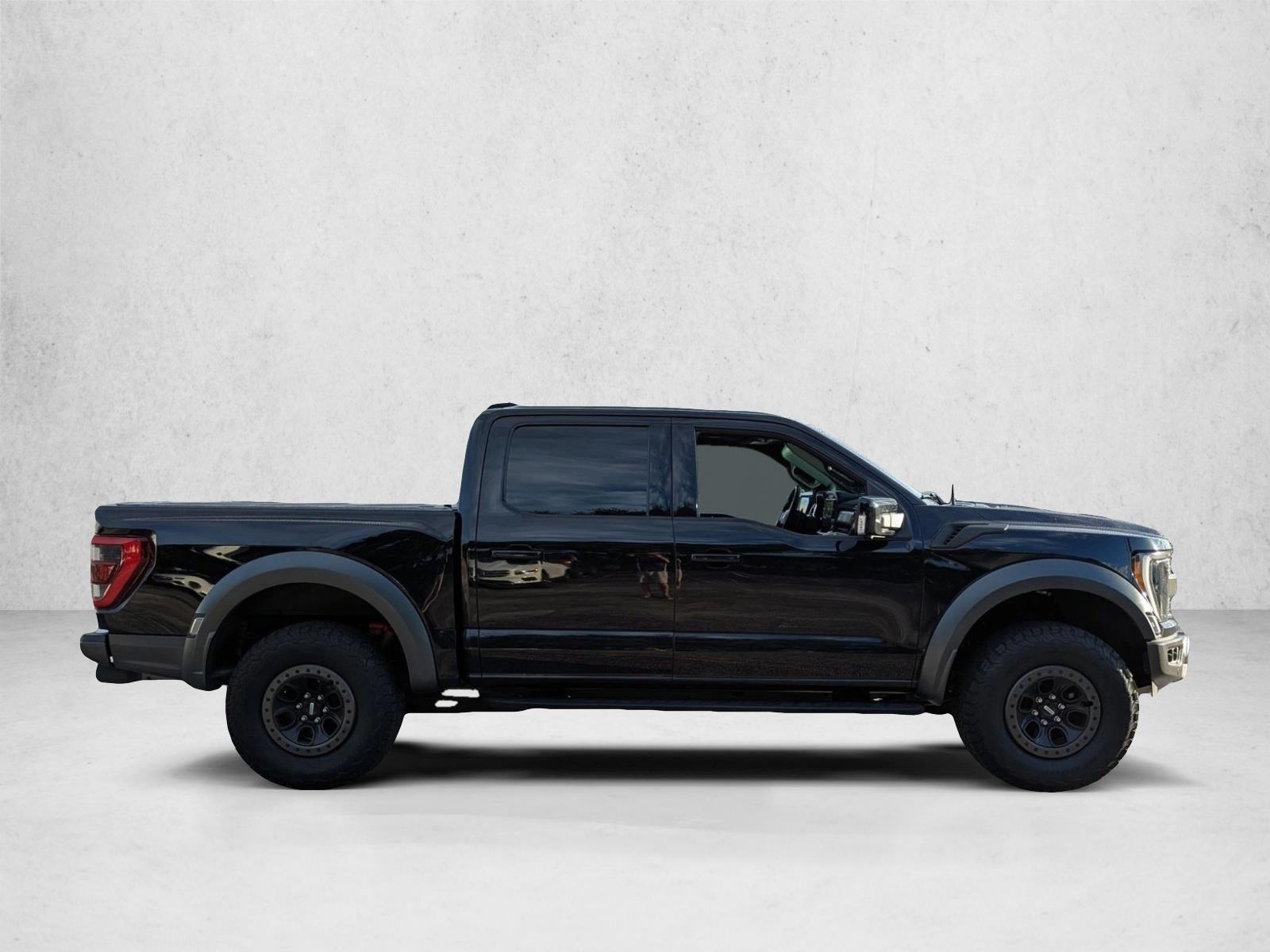 2023 Ford F-150 Raptor photo 4