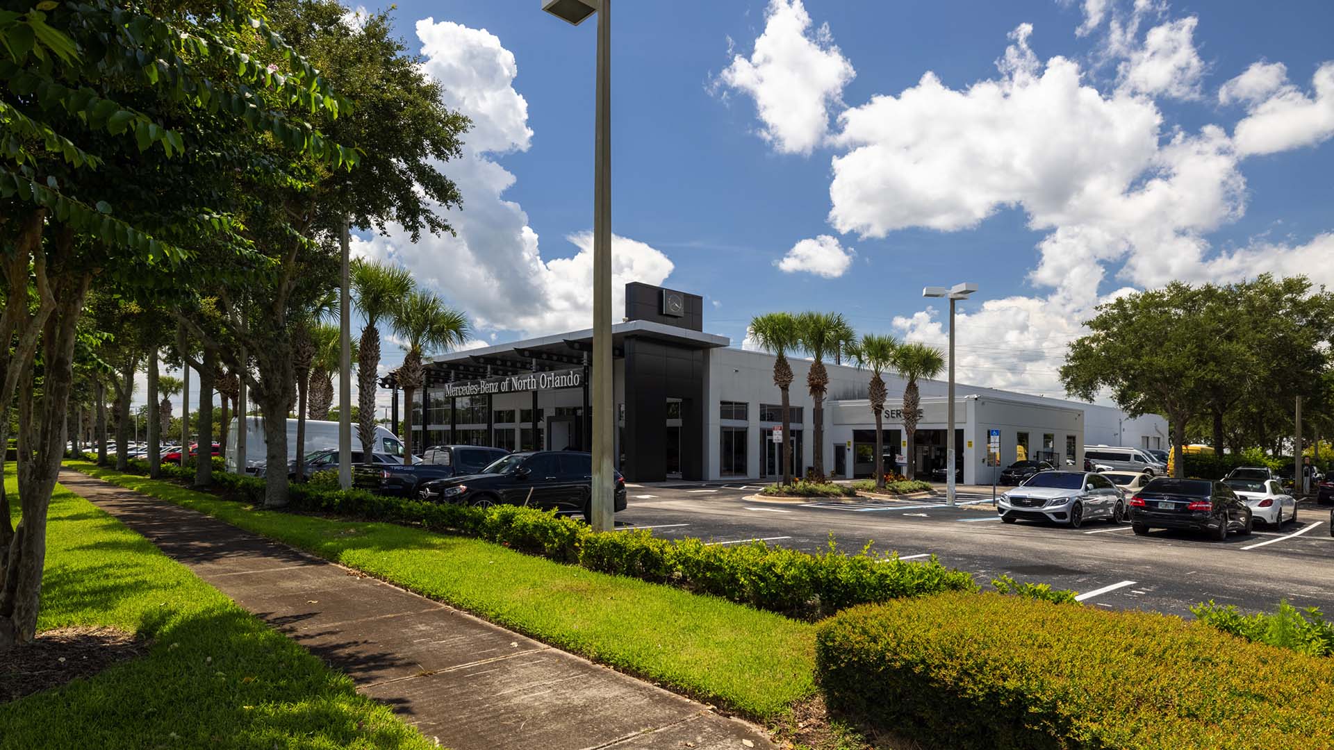 Exterior view of Mercedes-Benz of North Orlando