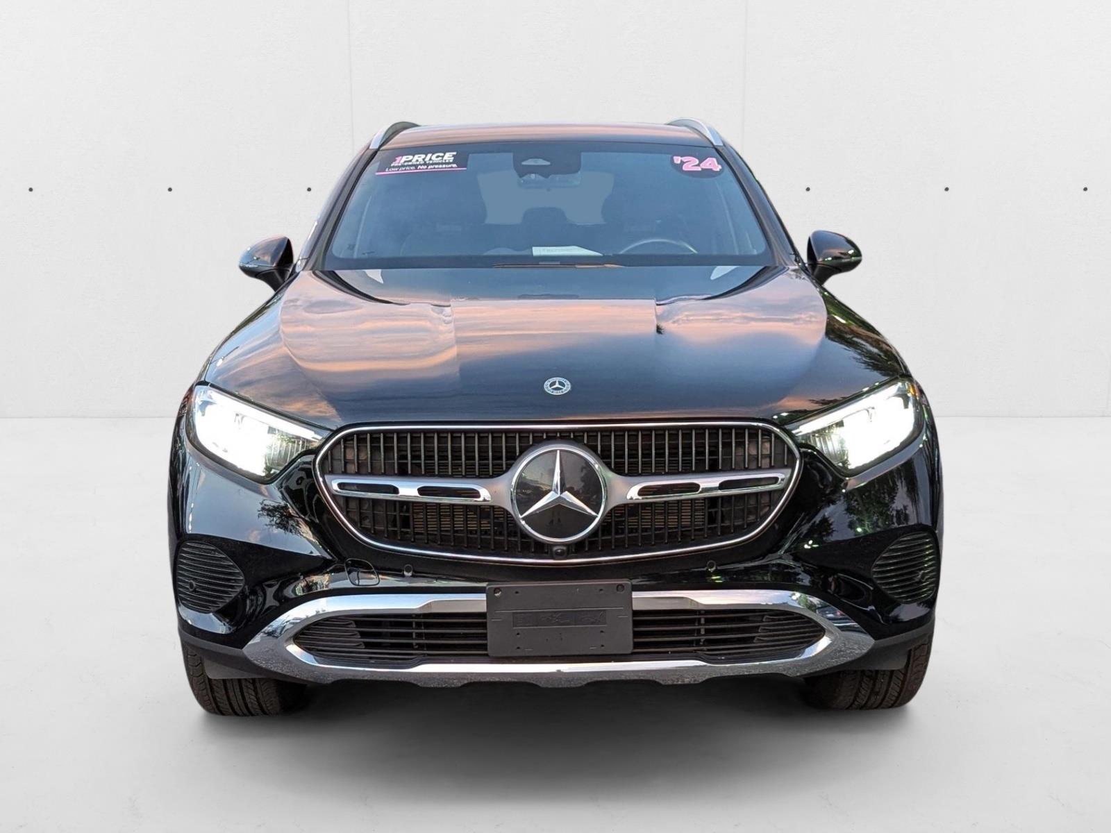 2024 Mercedes Benz GLC 4MATIC photo 2
