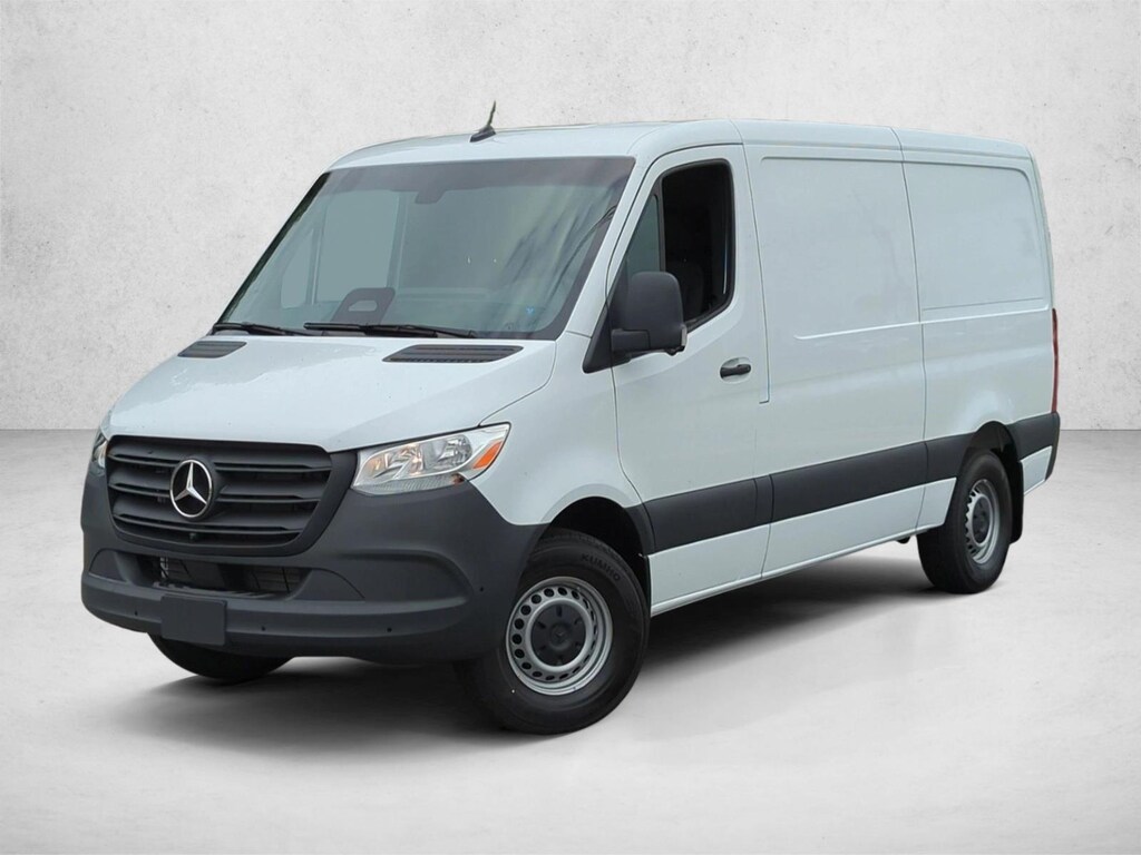 New 2026 Mercedes-Benz Sprinter Cargo Van 2500 Standard Roof I4 Diesel HO 144" RWD Van Cargo Van