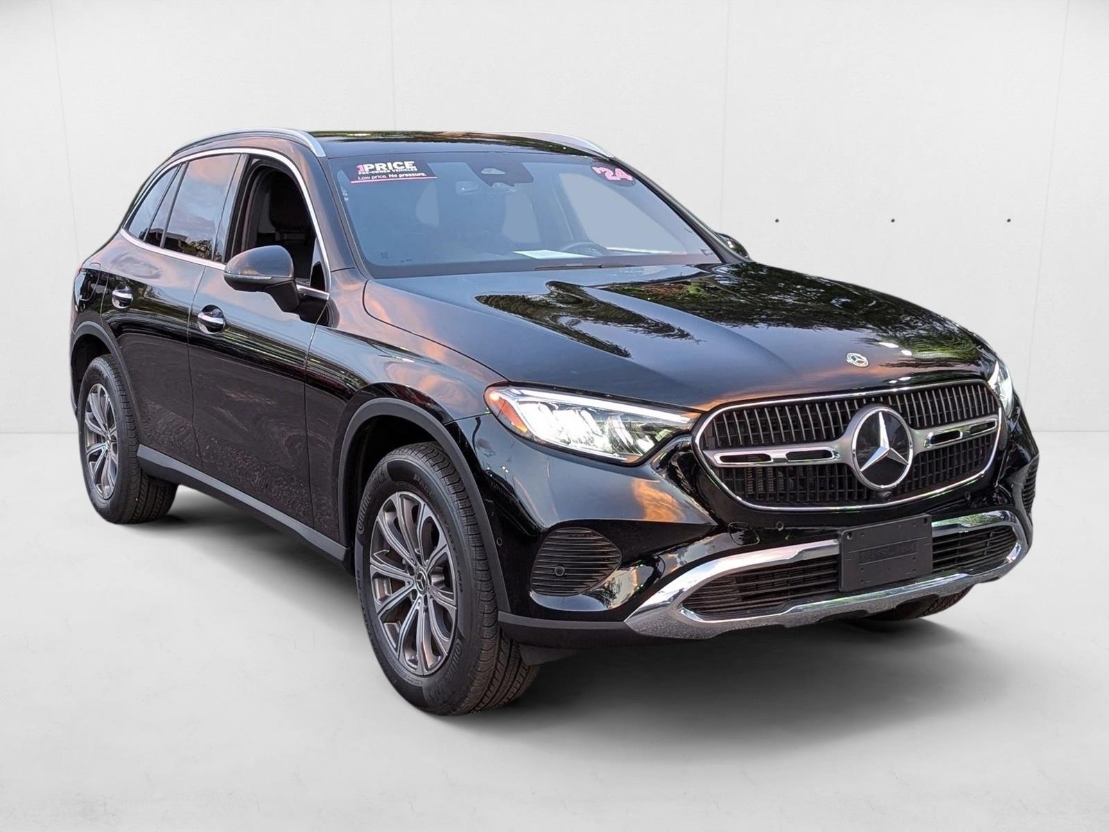 2024 Mercedes Benz GLC 4MATIC photo 3