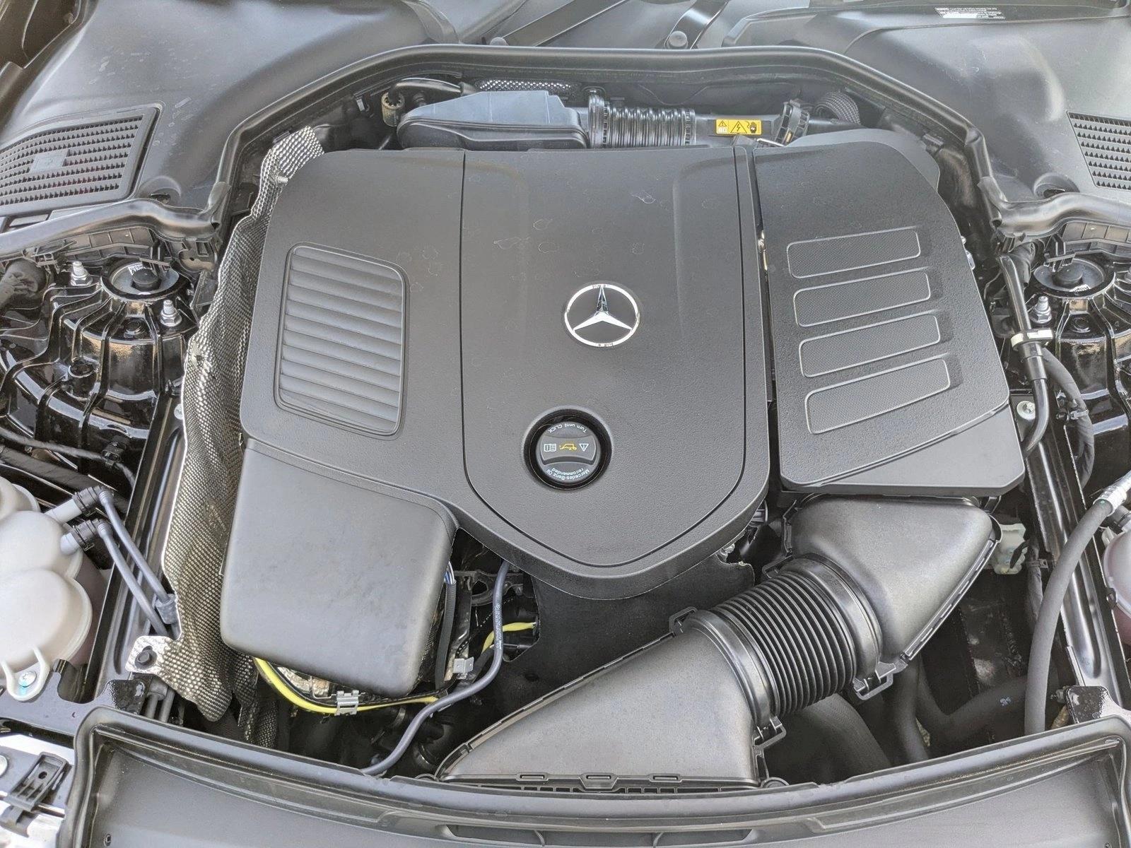 2026 Mercedes-Benz C-Class Sedan C 300 - Photo 20