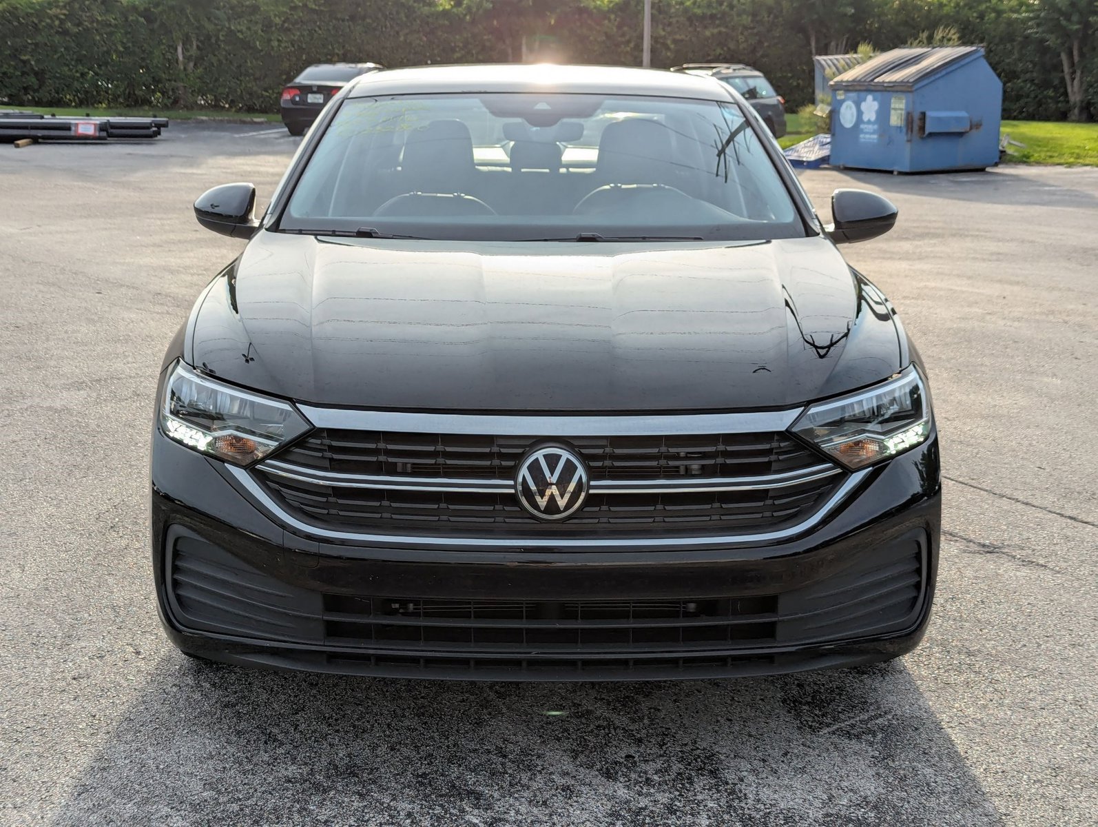 3VW7M7BU8NM011034