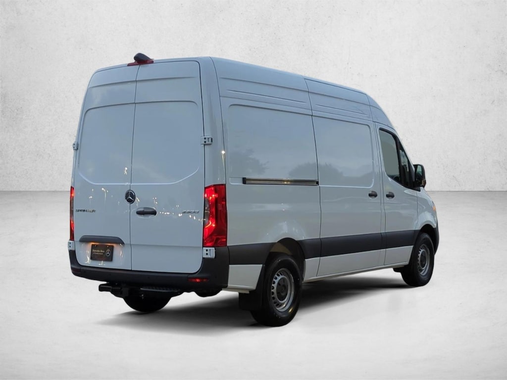 New 2026 Mercedes-Benz Sprinter Cargo Van 2500 Standard Roof I4 Diesel 144" RWD Van Cargo Van
