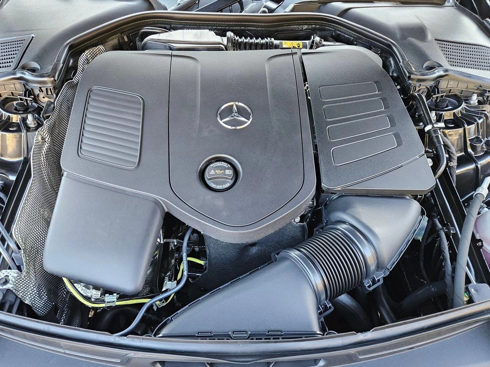 2026 Mercedes-Benz C-Class Sedan C 300 - Photo 17