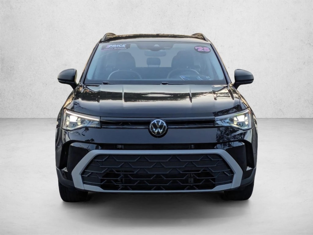 Used 2025 Volkswagen Taos 1.5T S SUV