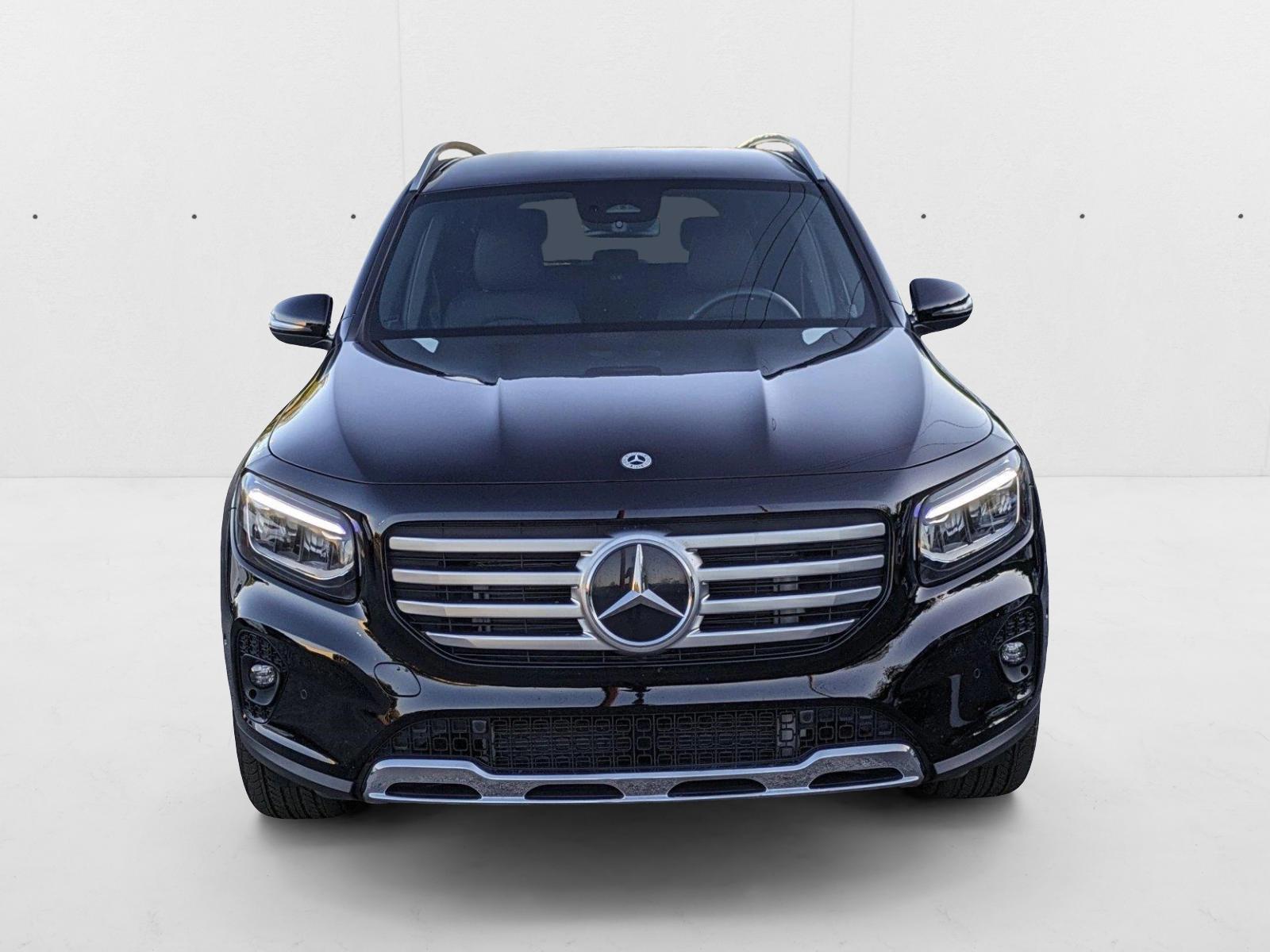 2025 Mercedes Benz GLB 250 photo 2