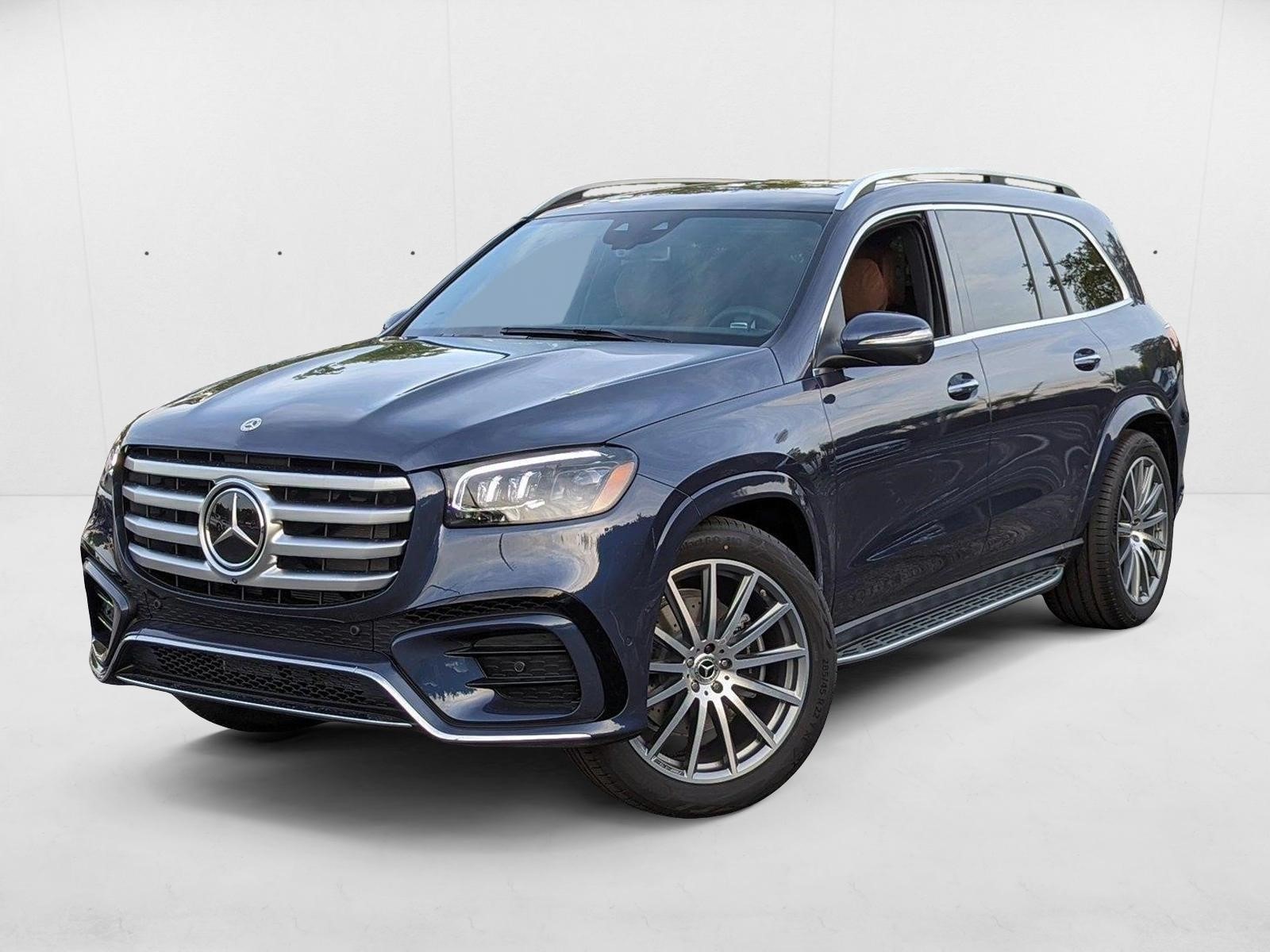 2025 Mercedes-Benz GLS Base's photo