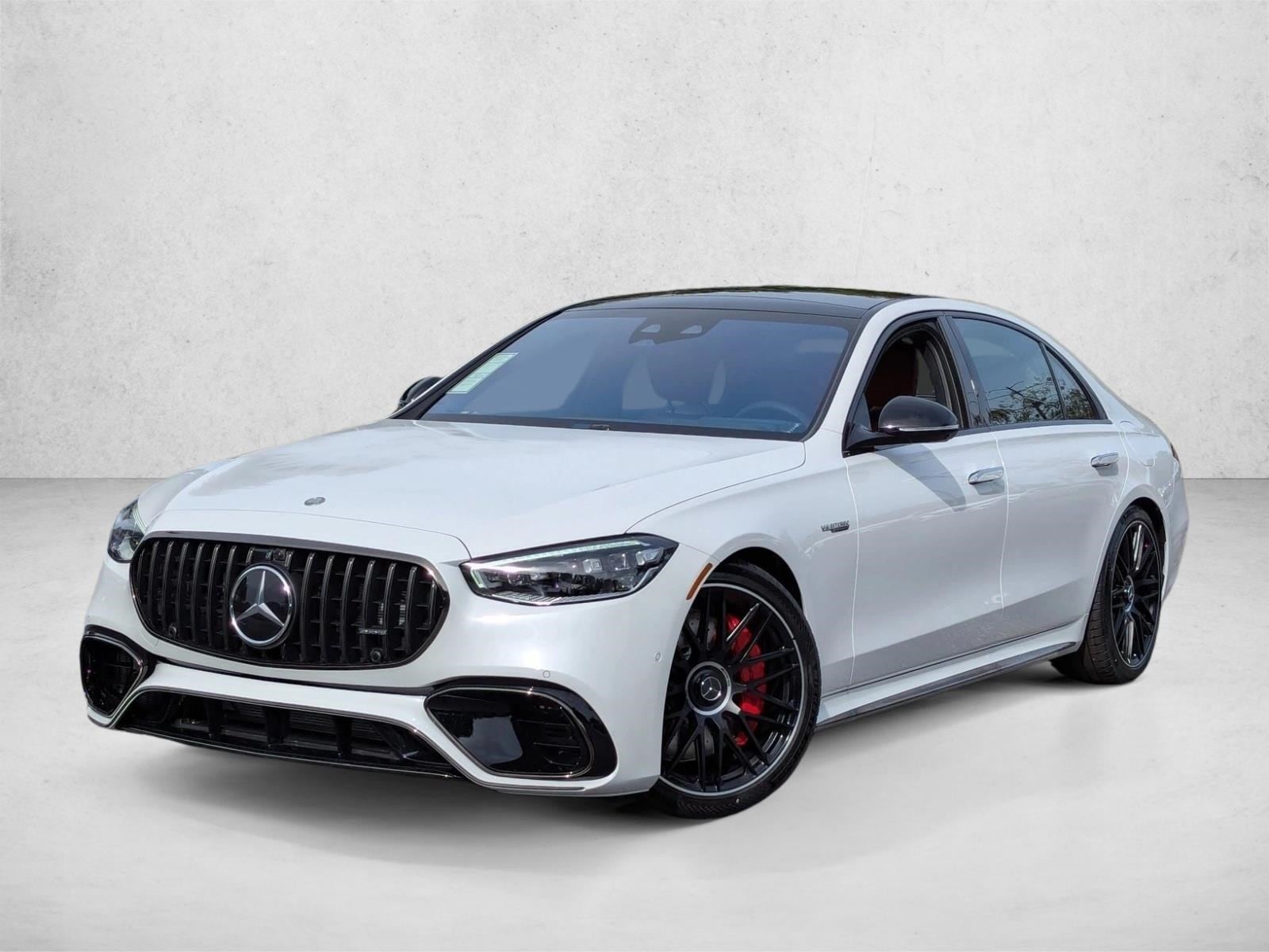 2026 Mercedes-Benz S-Class AMG S 63's photo