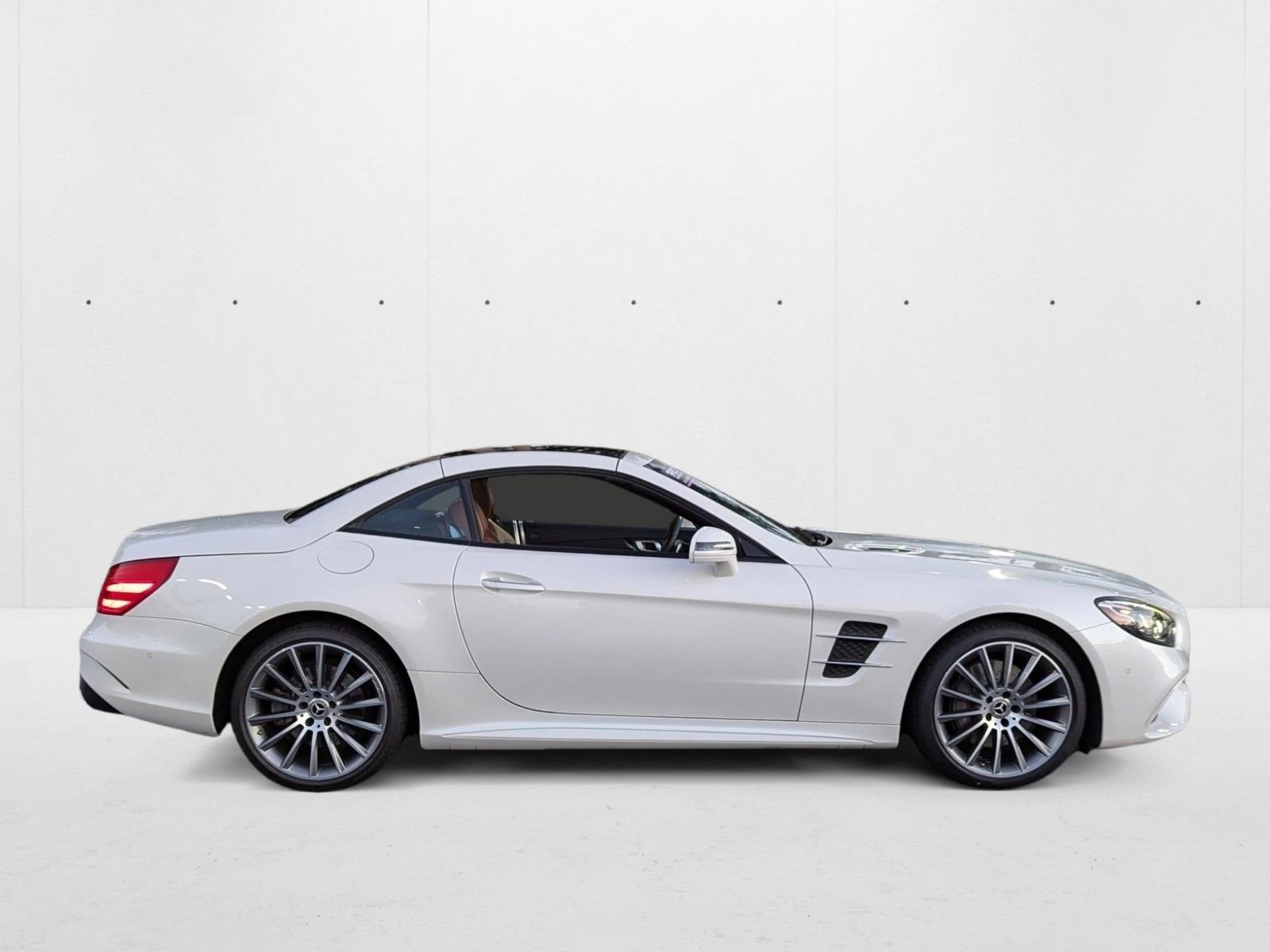 2020 Mercedes Benz SL 450 photo 4