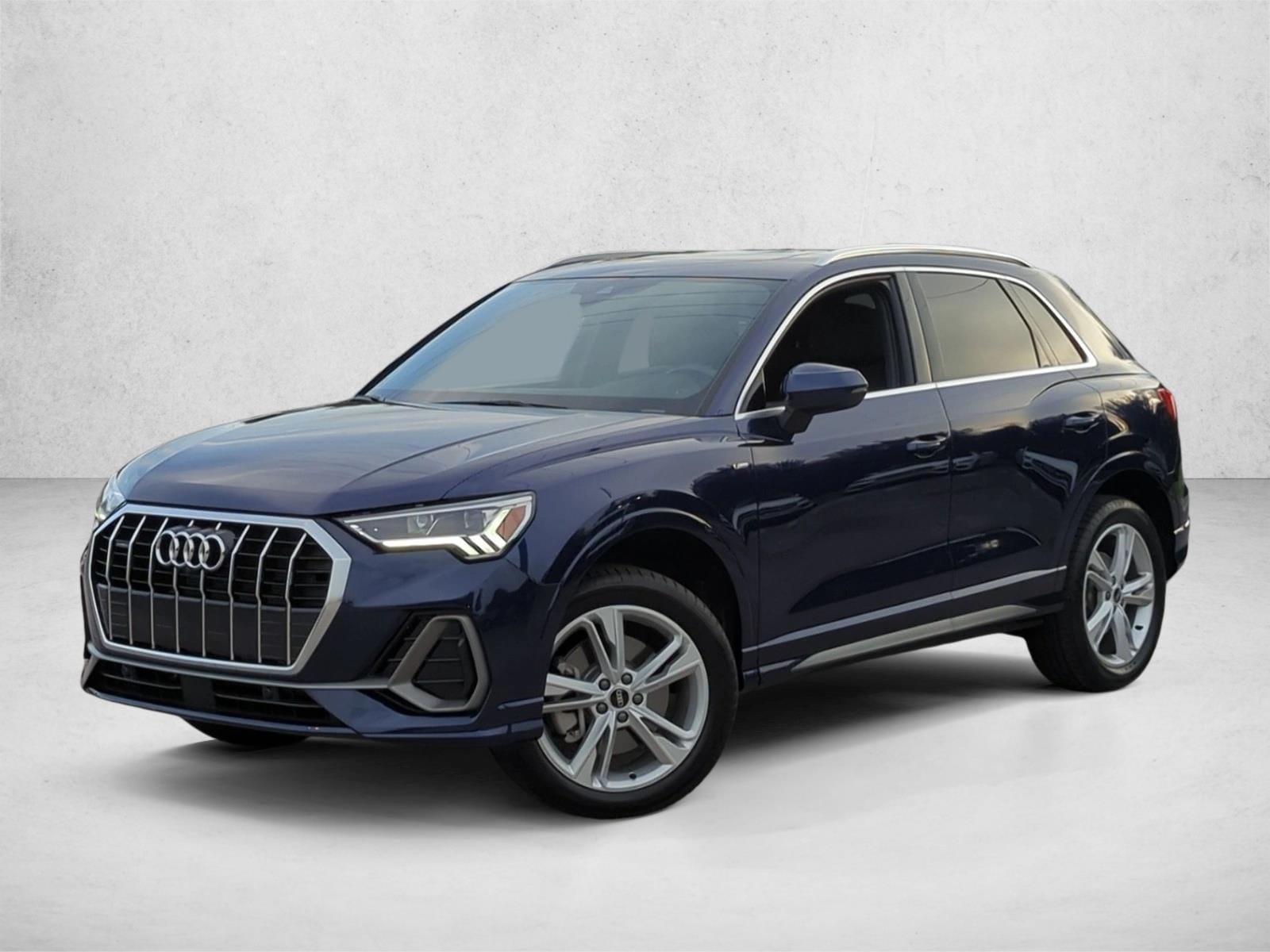 2022 Audi Q3 45 TFSI S Line Premium Plus quattro's photo