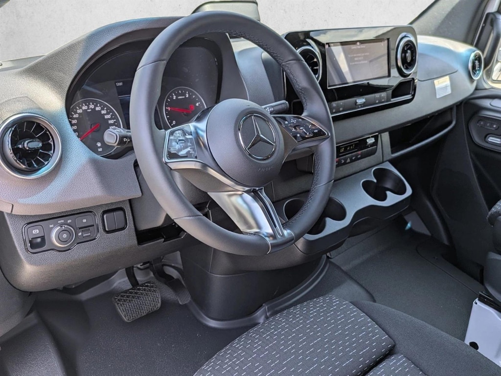 New 2025 Mercedes-Benz Sprinter Cargo Van 2500 Standard Roof I4 Diesel HO 144" RWD Van Cargo Van