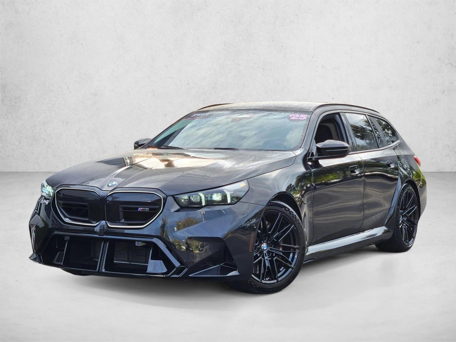 2025 BMW M5 M5 Touring's photo