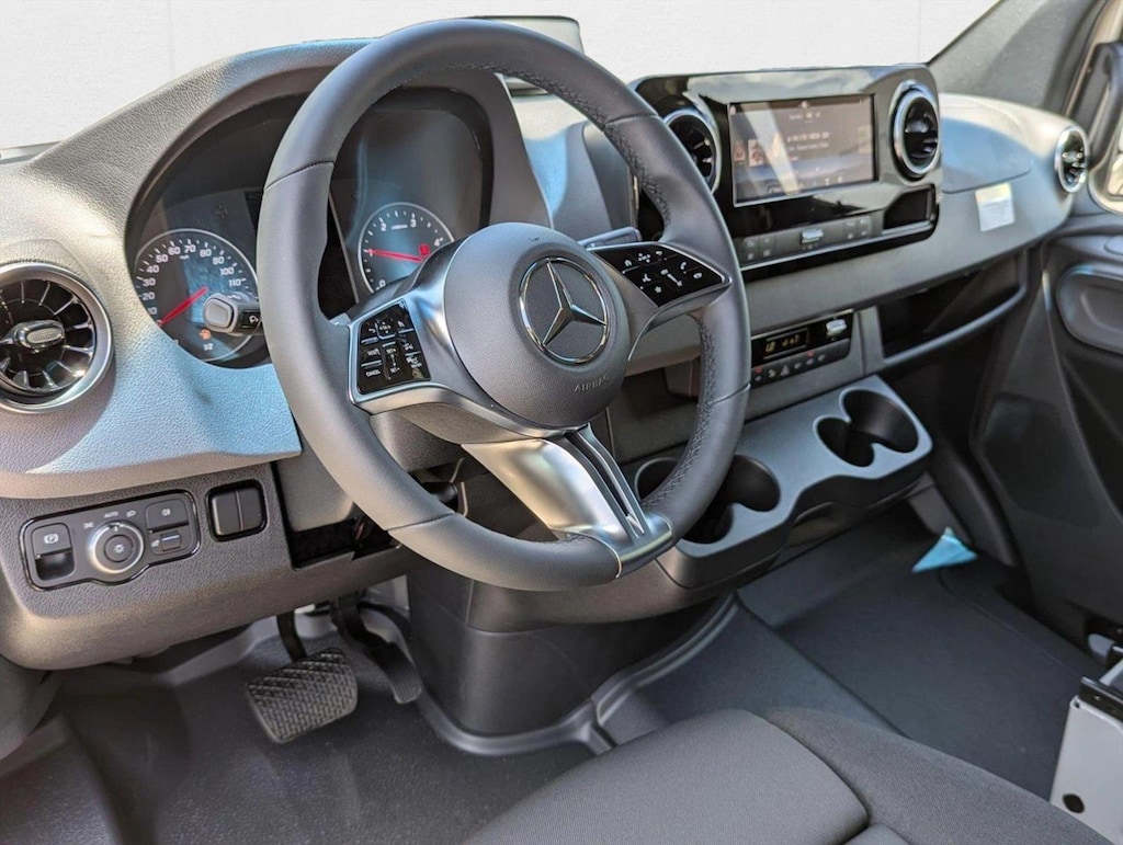 New 2025 Mercedes-Benz Sprinter Crew Van 2500 High Roof I4 Diesel HO 170" RWD Van Crew Van