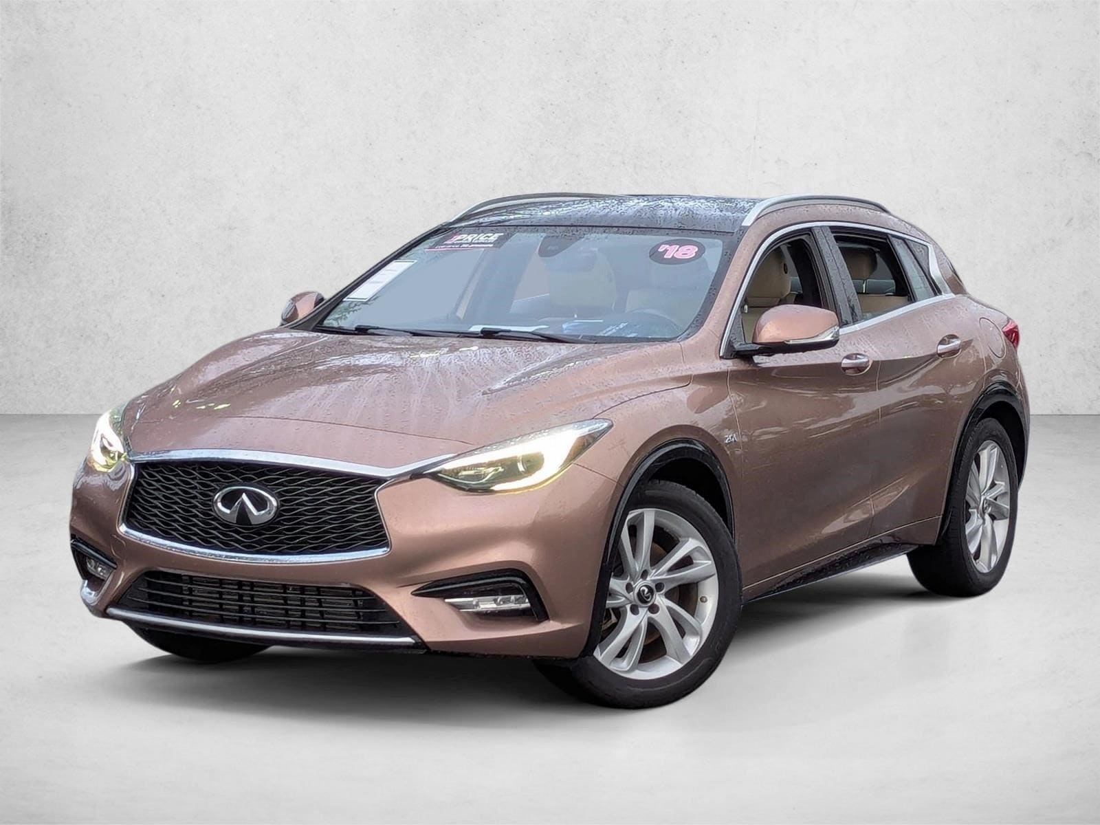 2018 INFINITI QX30 Premium