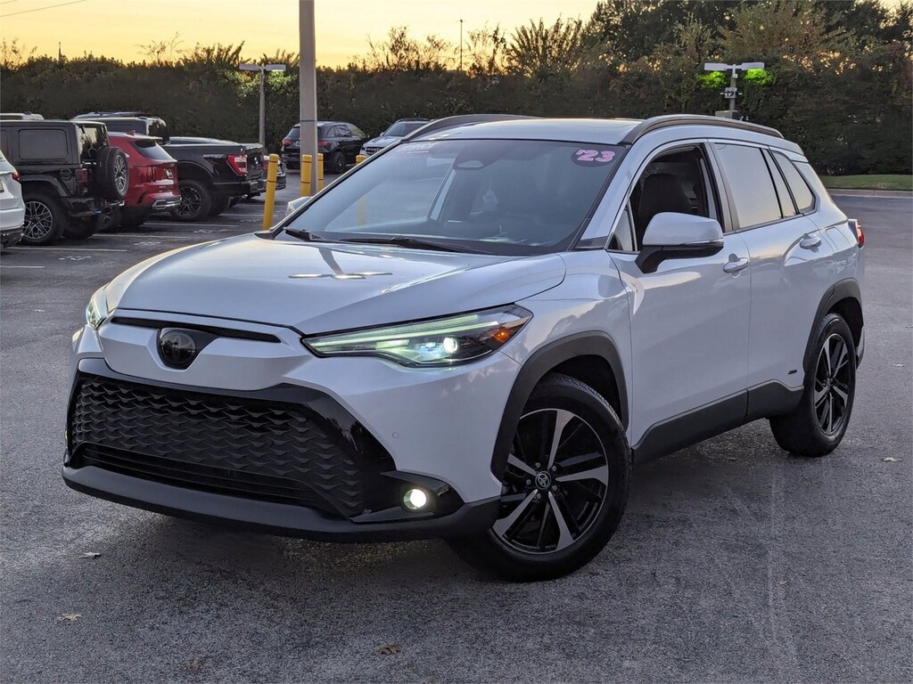 Used 2023 Toyota Corolla Cross XSE SUV