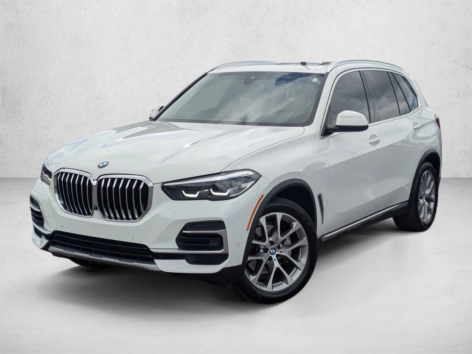 2023 BMW X5 40i's photo
