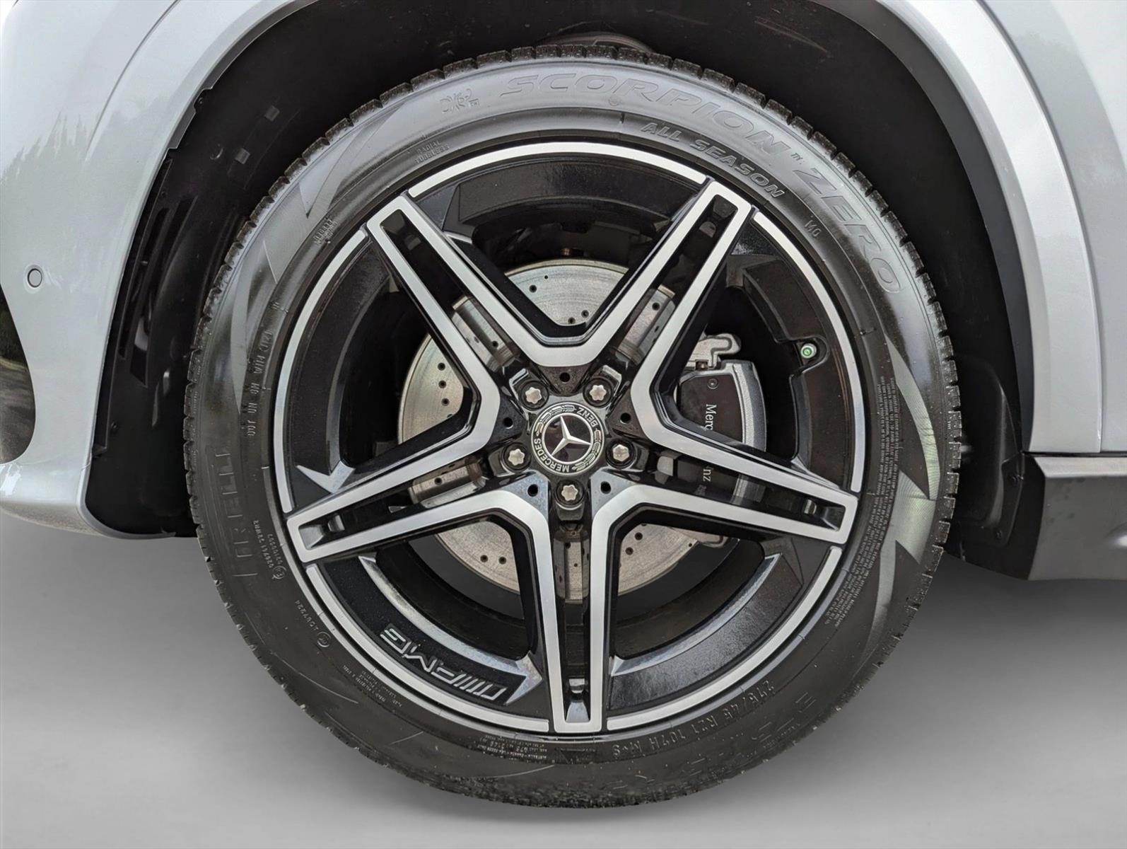 2025 Mercedes-Benz GLS Base - Photo 10