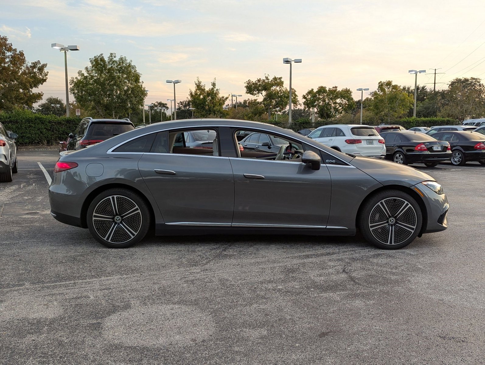 2023 Mercedes Benz EQE Sedan 350 photo 4