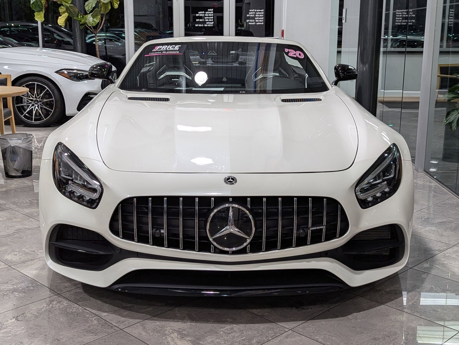 2020 Mercedes Benz AMG GT GT photo 2