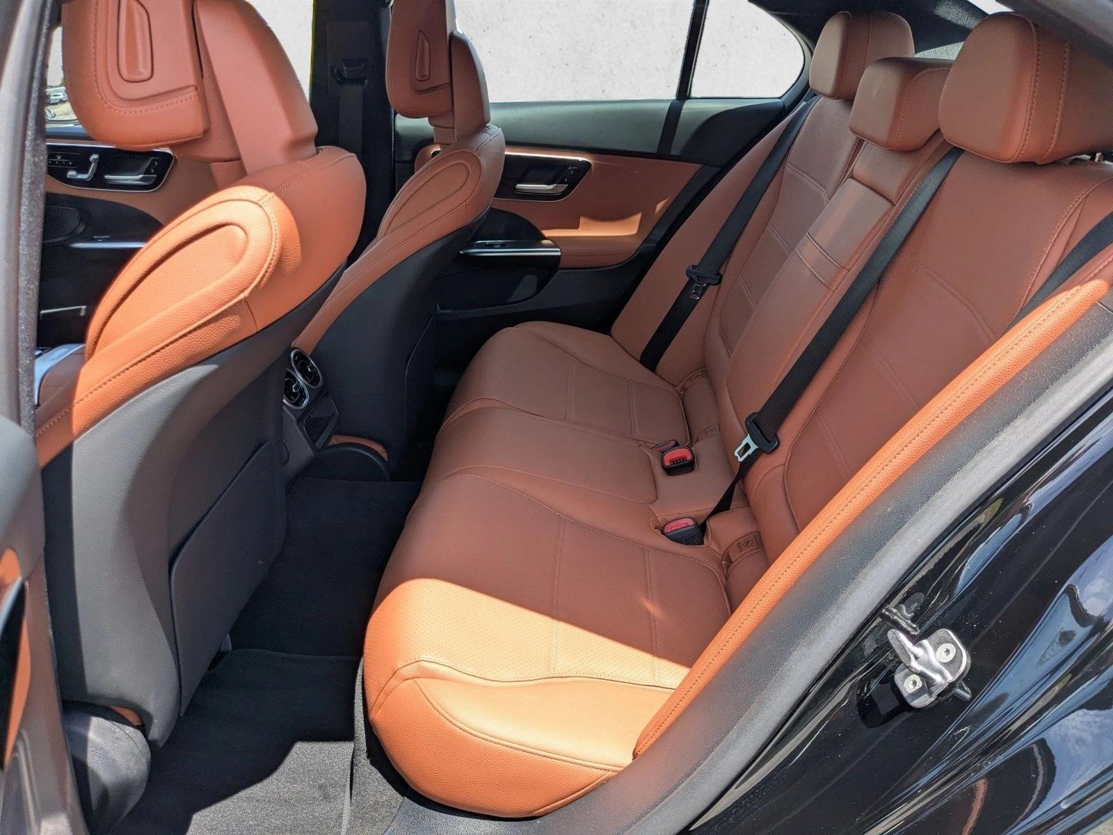 2026 Mercedes-Benz C-Class Sedan C 300 - Photo 16