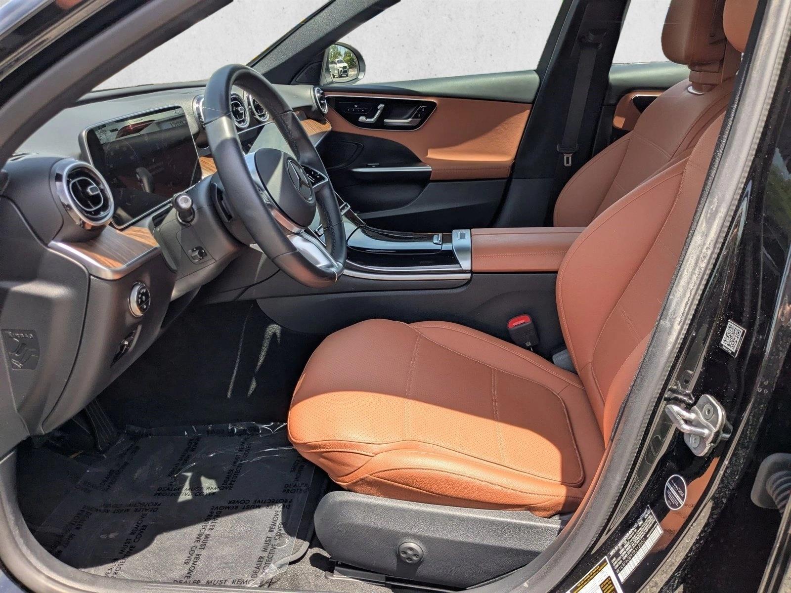 2026 Mercedes-Benz C-Class Sedan C 300 - Photo 14