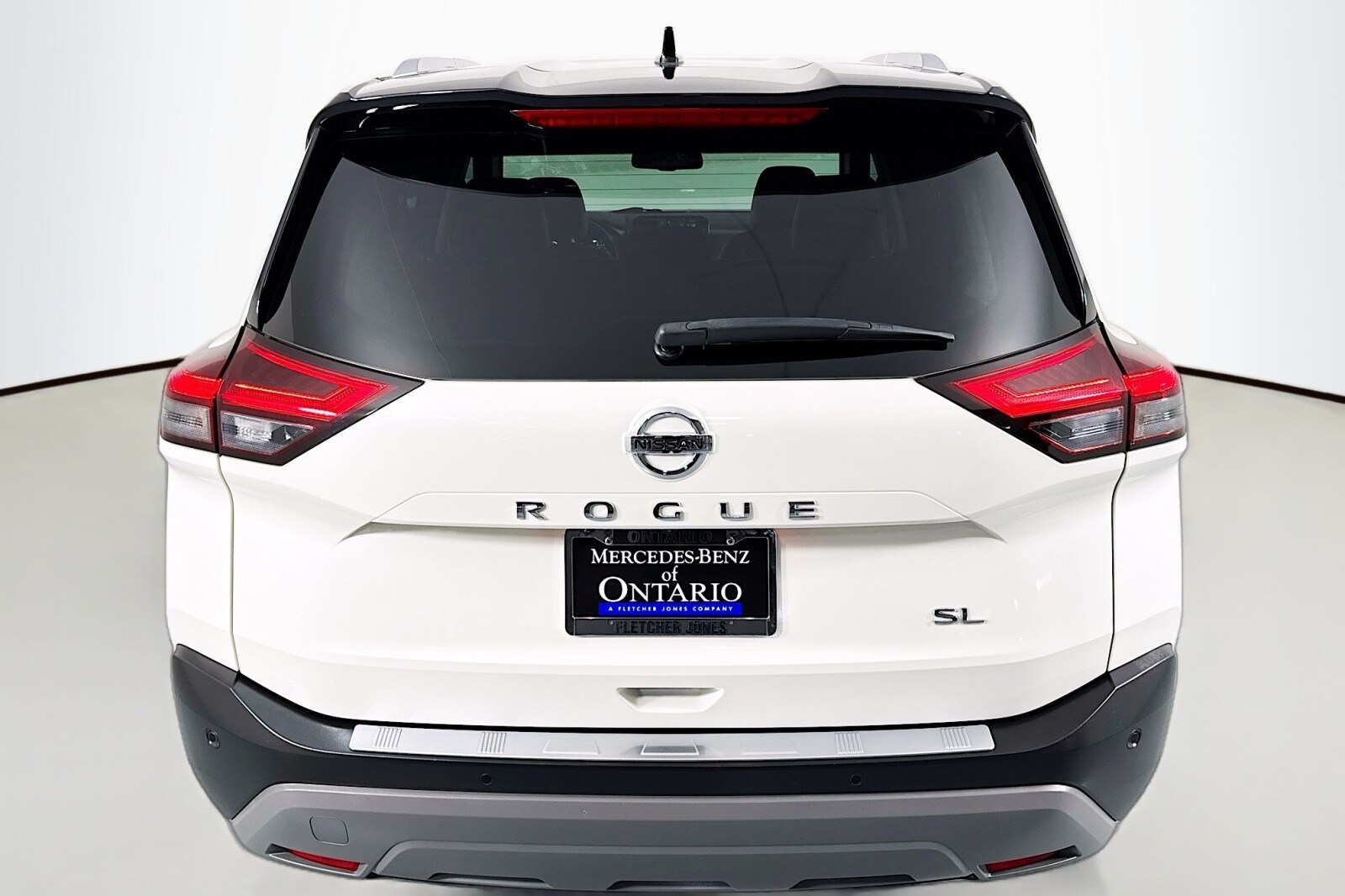 2021 Nissan Rogue SL photo 3