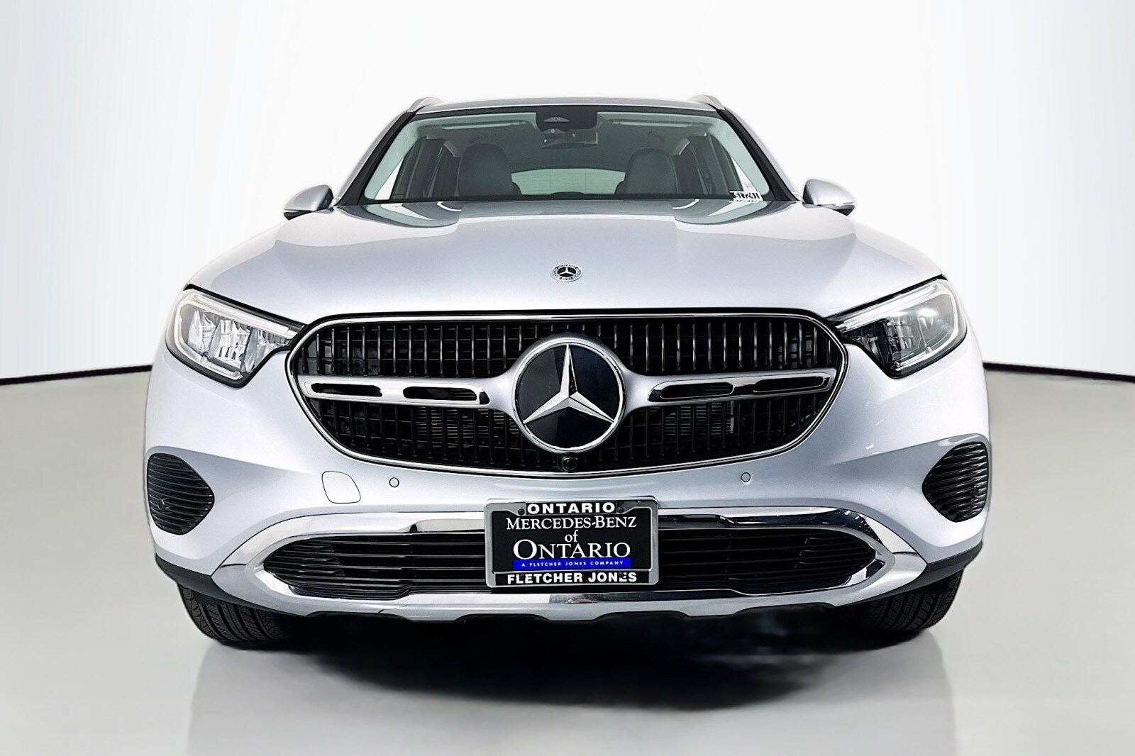 2025 Mercedes Benz GLC 350e 4MATIC photo 2