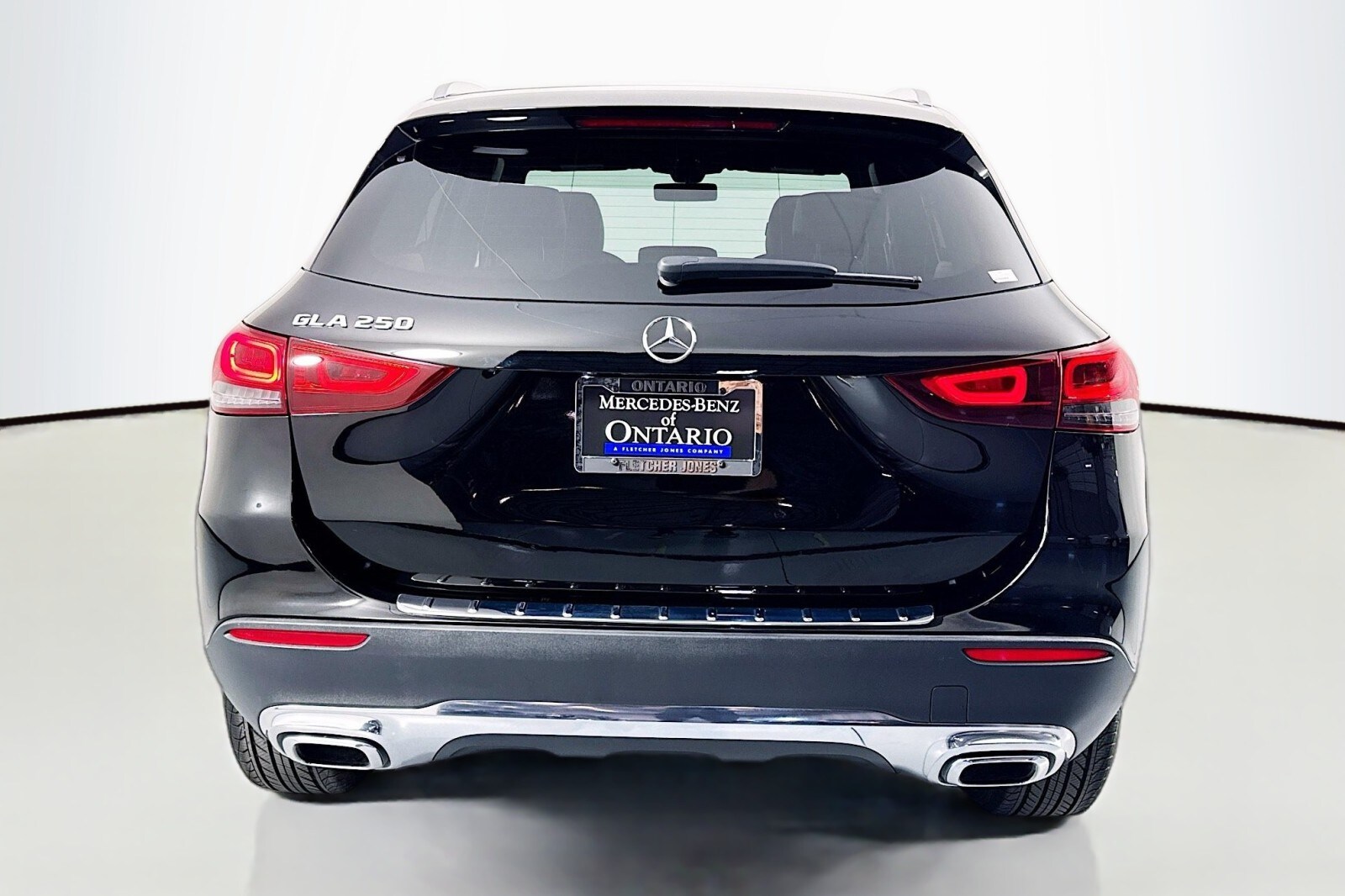 2023 Mercedes Benz GLA 250 photo 3