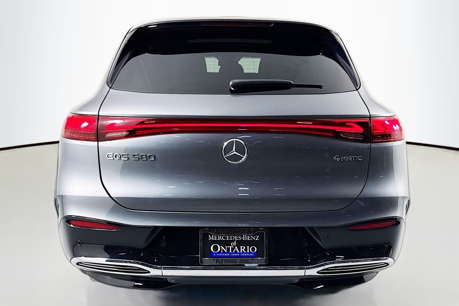 2023 Mercedes Benz EQS SUV 580 4MATIC photo 3