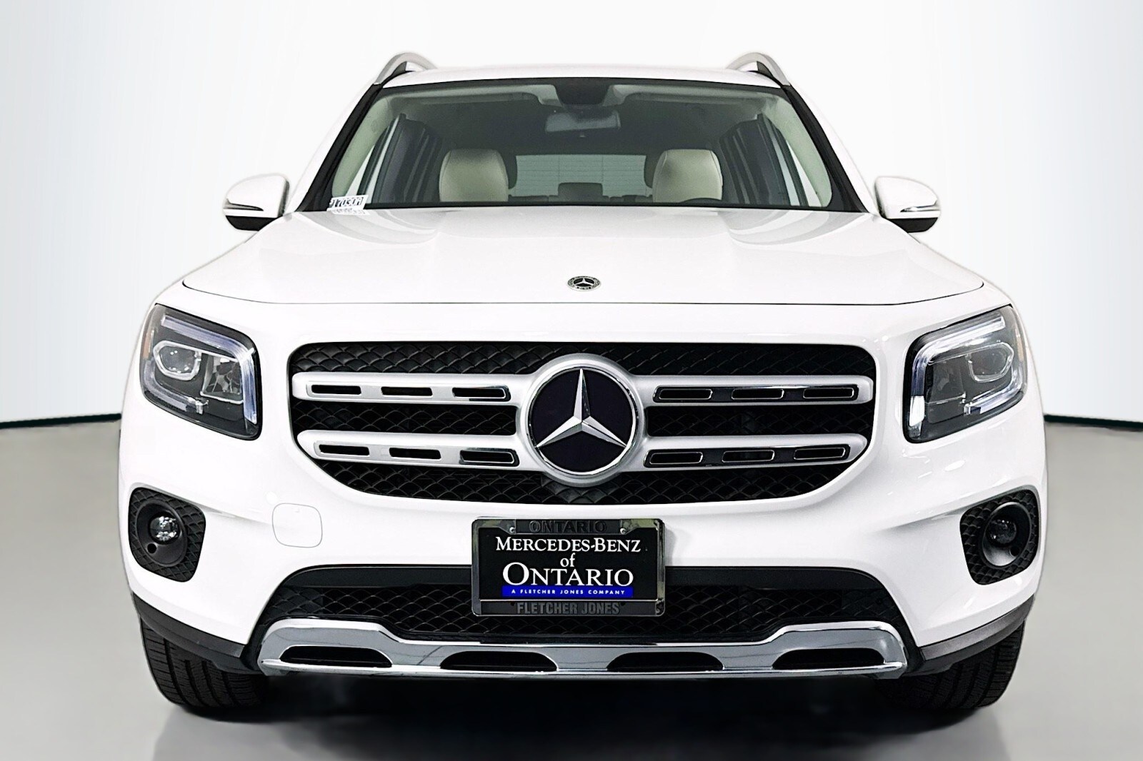 2021 Mercedes Benz GLB 250 photo 2