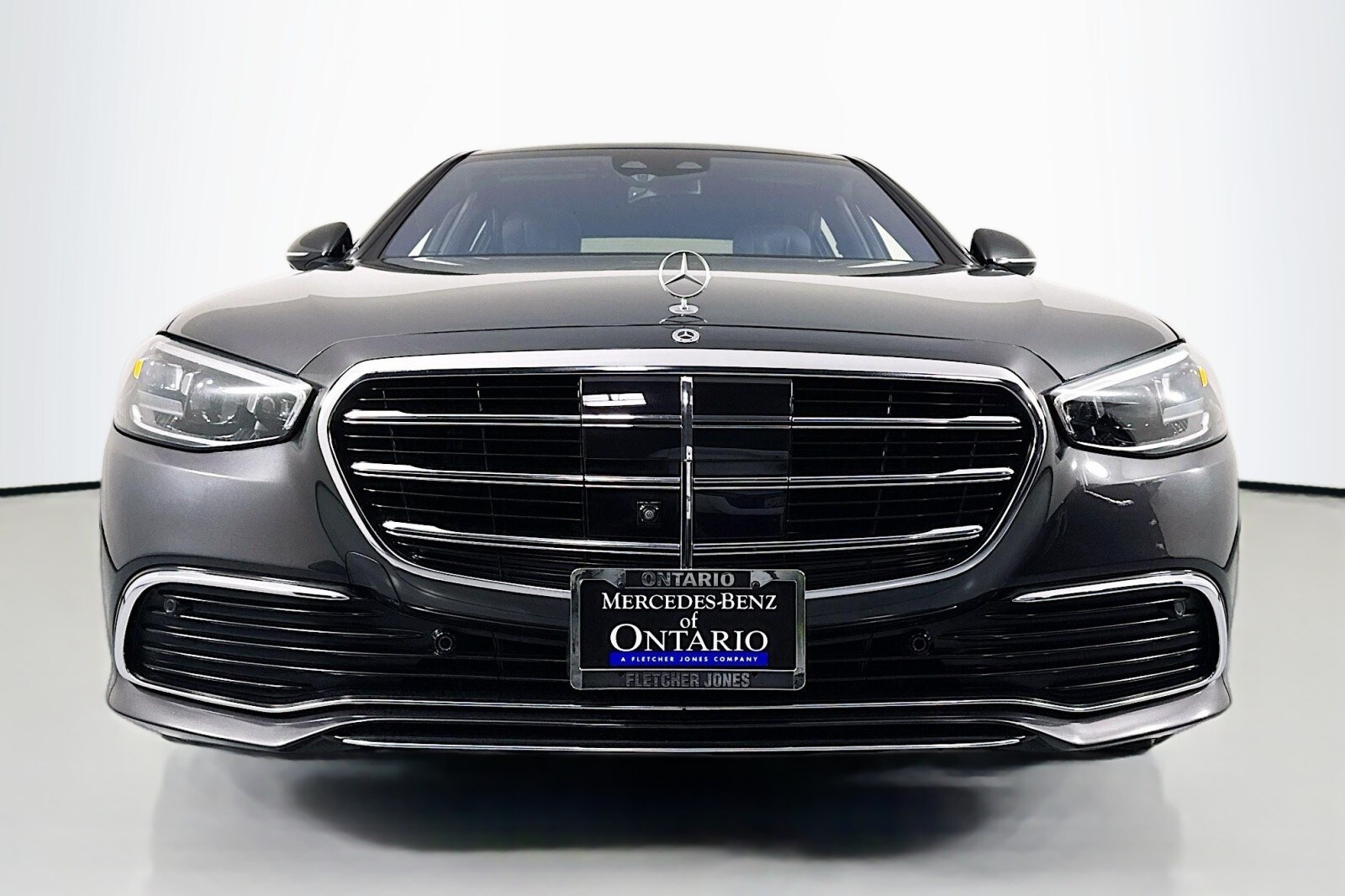 2022 Mercedes Benz S 500 4MATIC photo 2