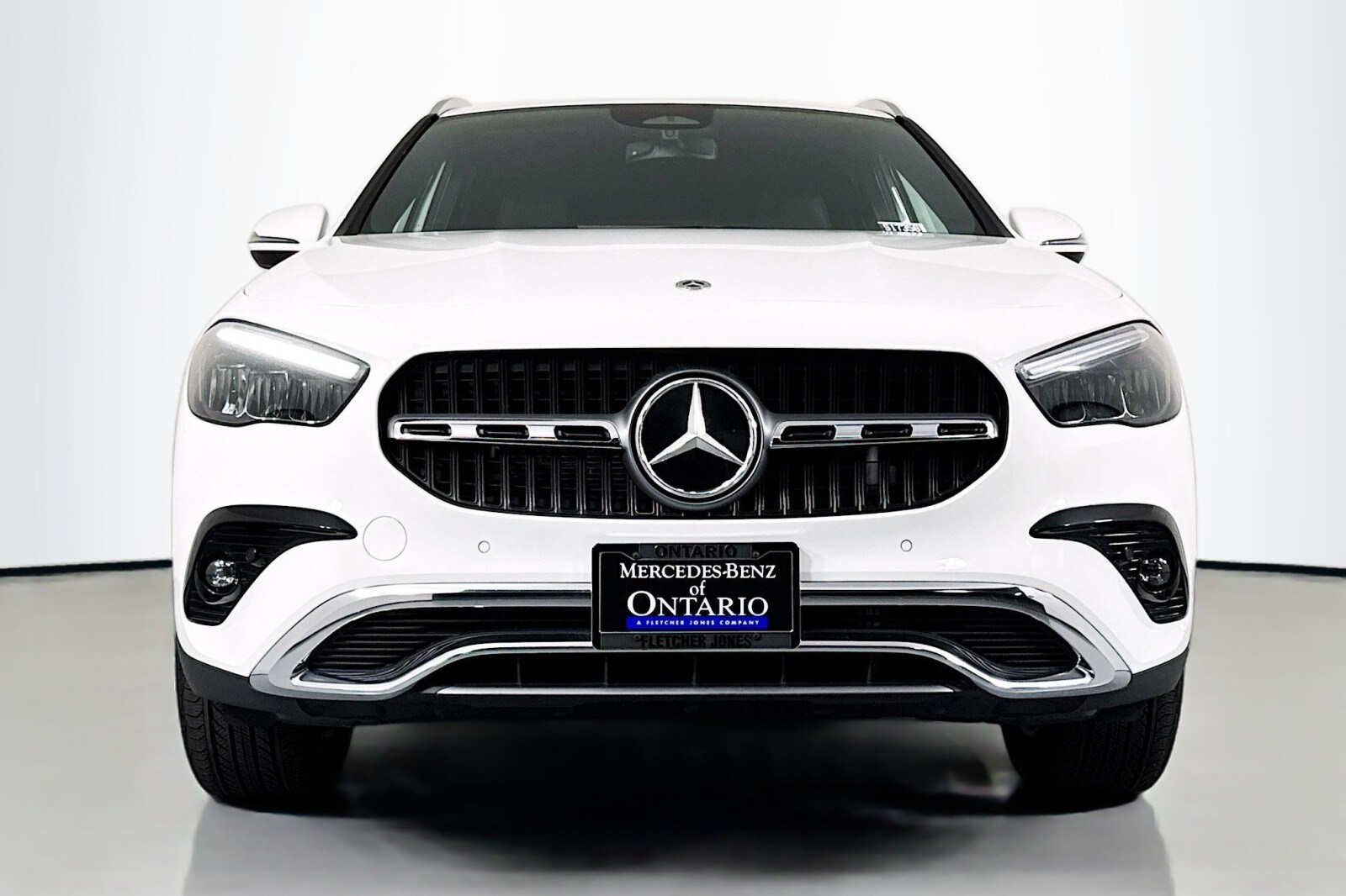 2025 Mercedes Benz GLA 250 photo 2