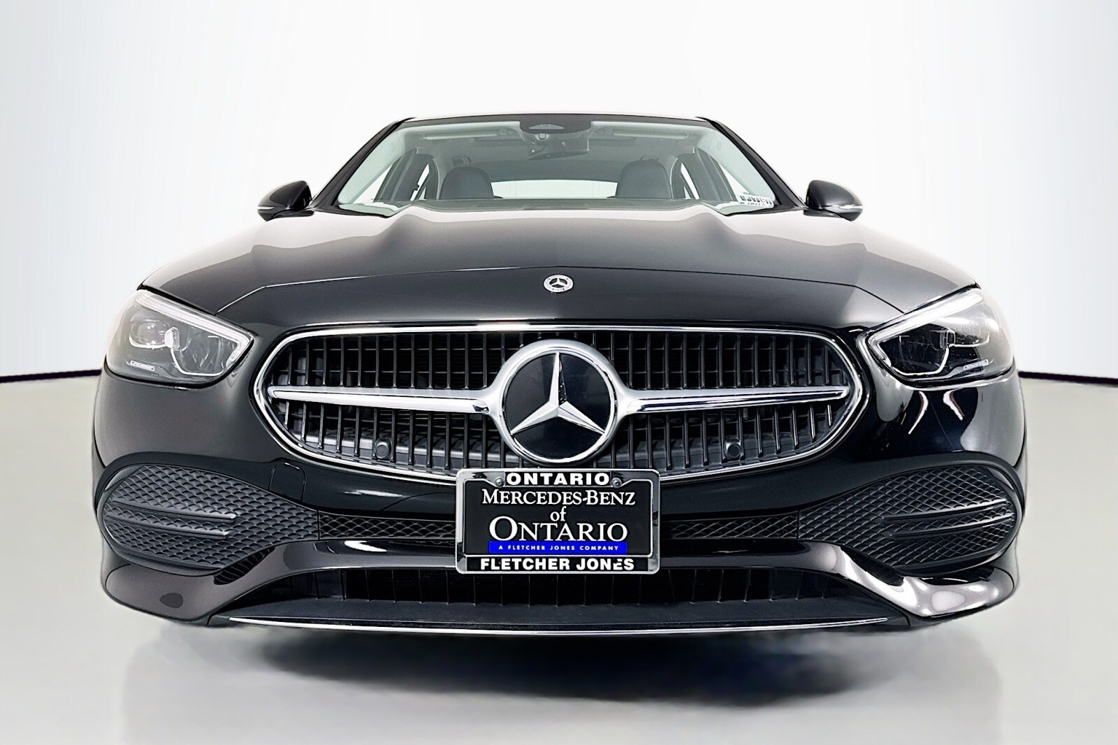 2022 Mercedes Benz C 300 Sedan photo 2