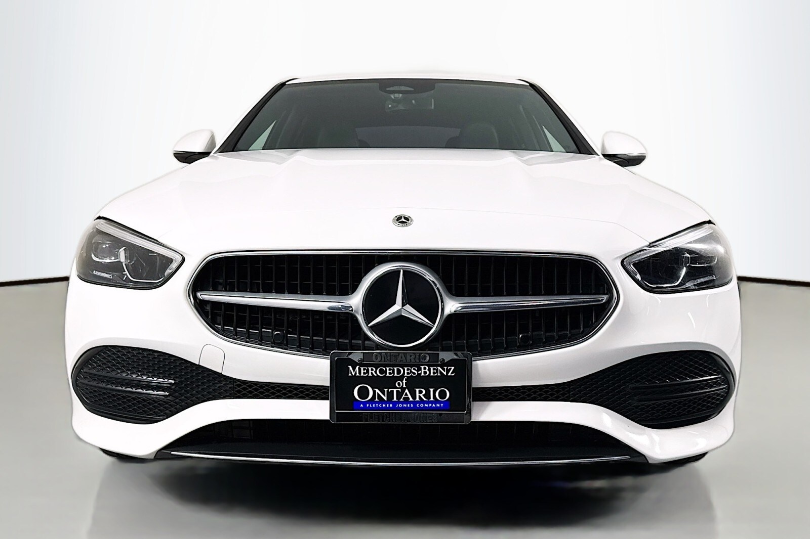 2022 Mercedes Benz C 300 photo 2