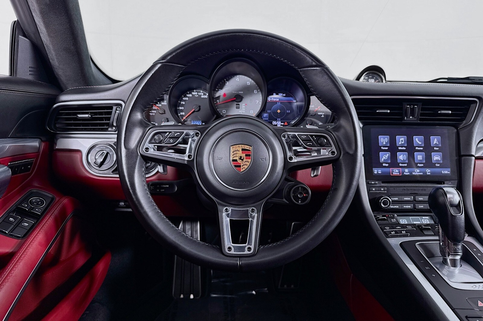 2019 Porsche 911 4S photo 4