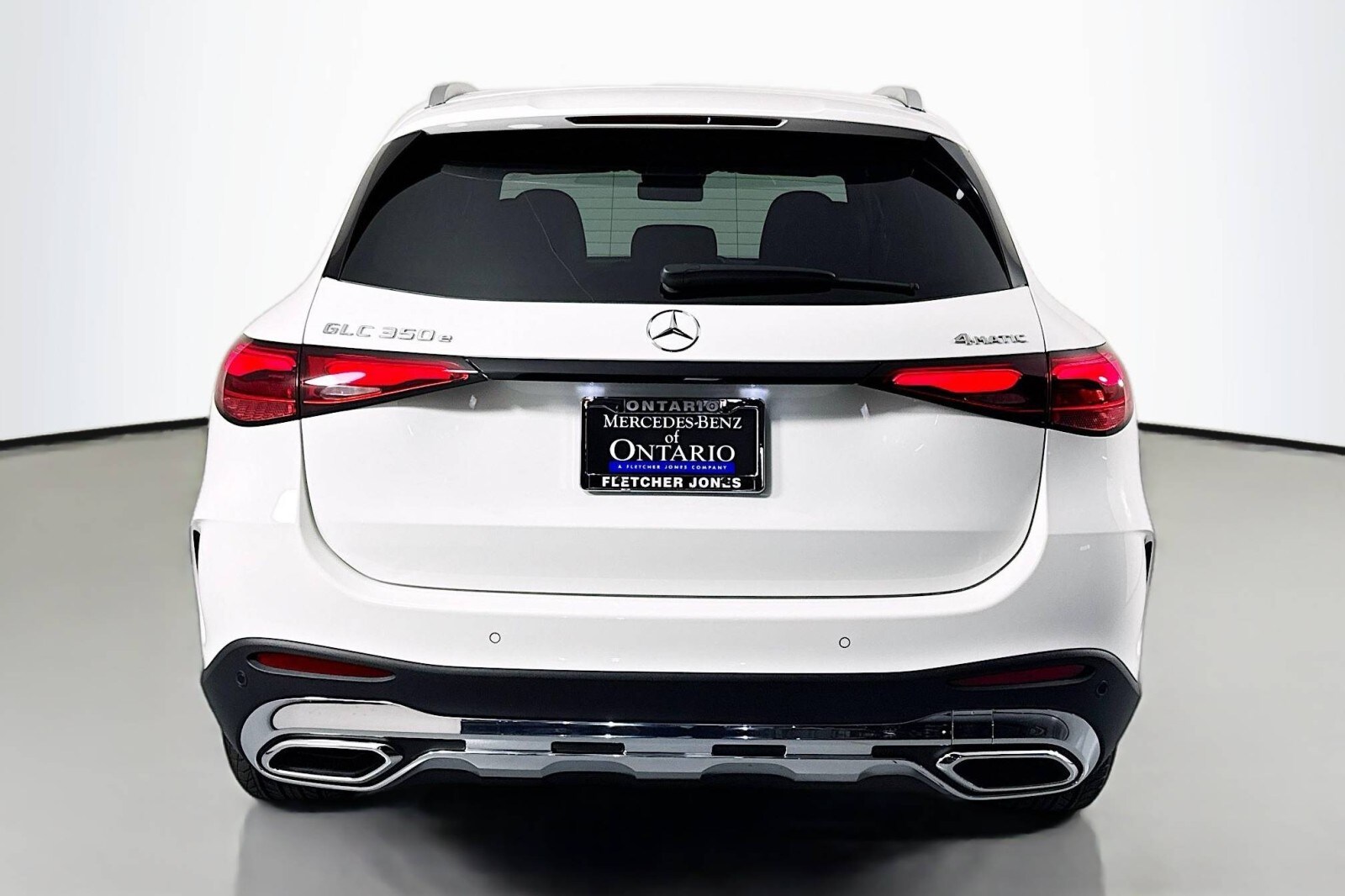 2025 Mercedes Benz GLC 350e 4MATIC photo 2