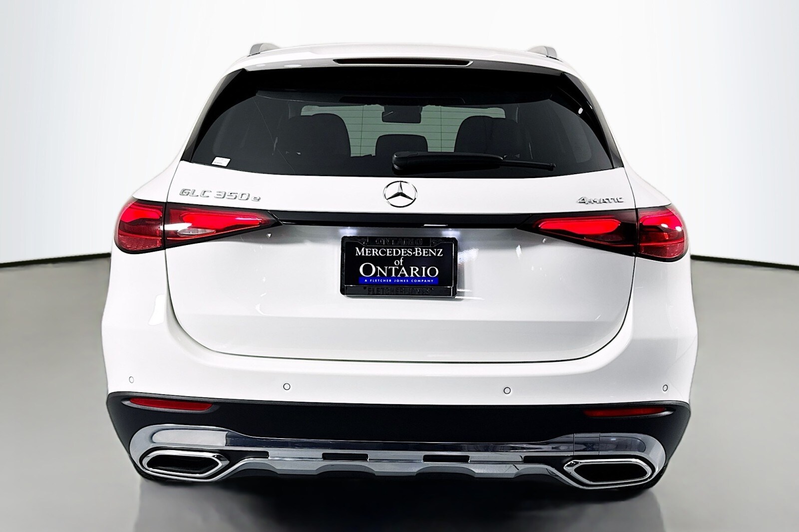 2025 Mercedes Benz GLC 350e 4MATIC photo 3
