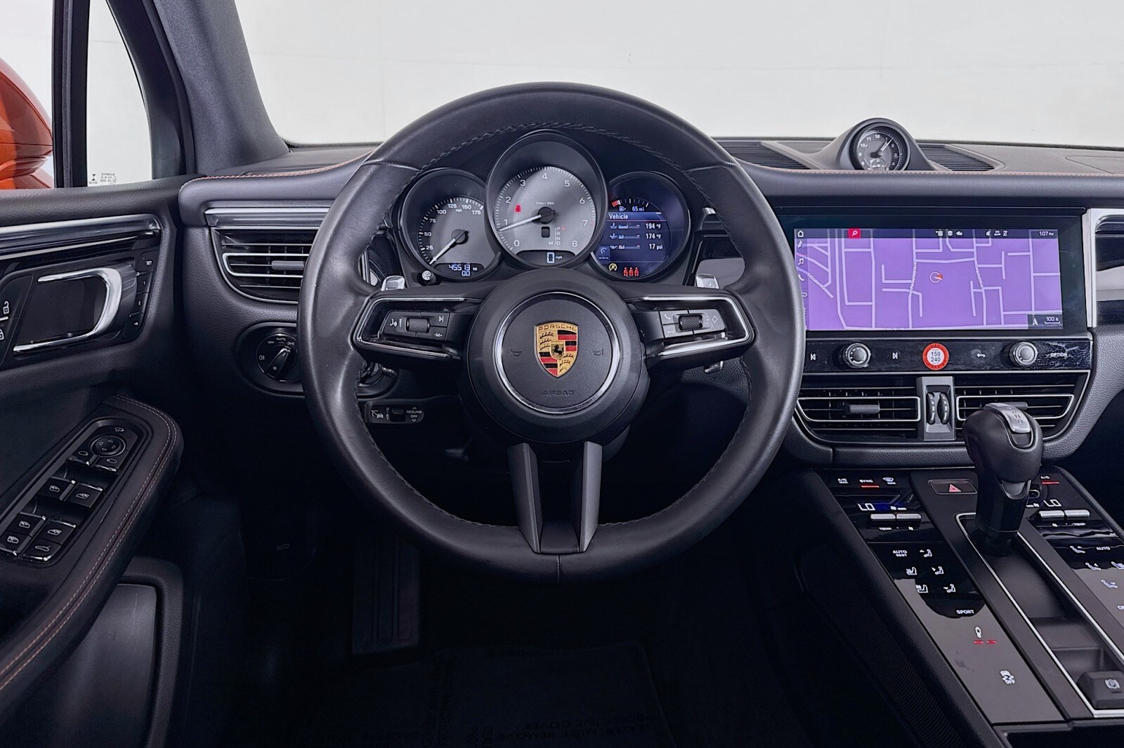2023 Porsche Macan S photo 4