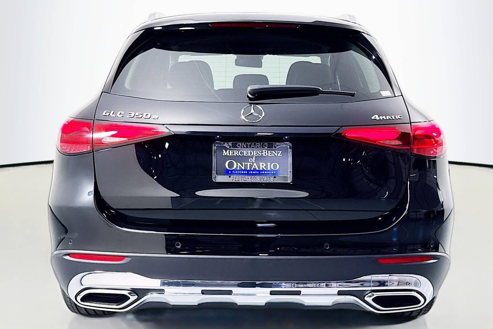 2025 Mercedes Benz GLC 350e 4MATIC photo 3