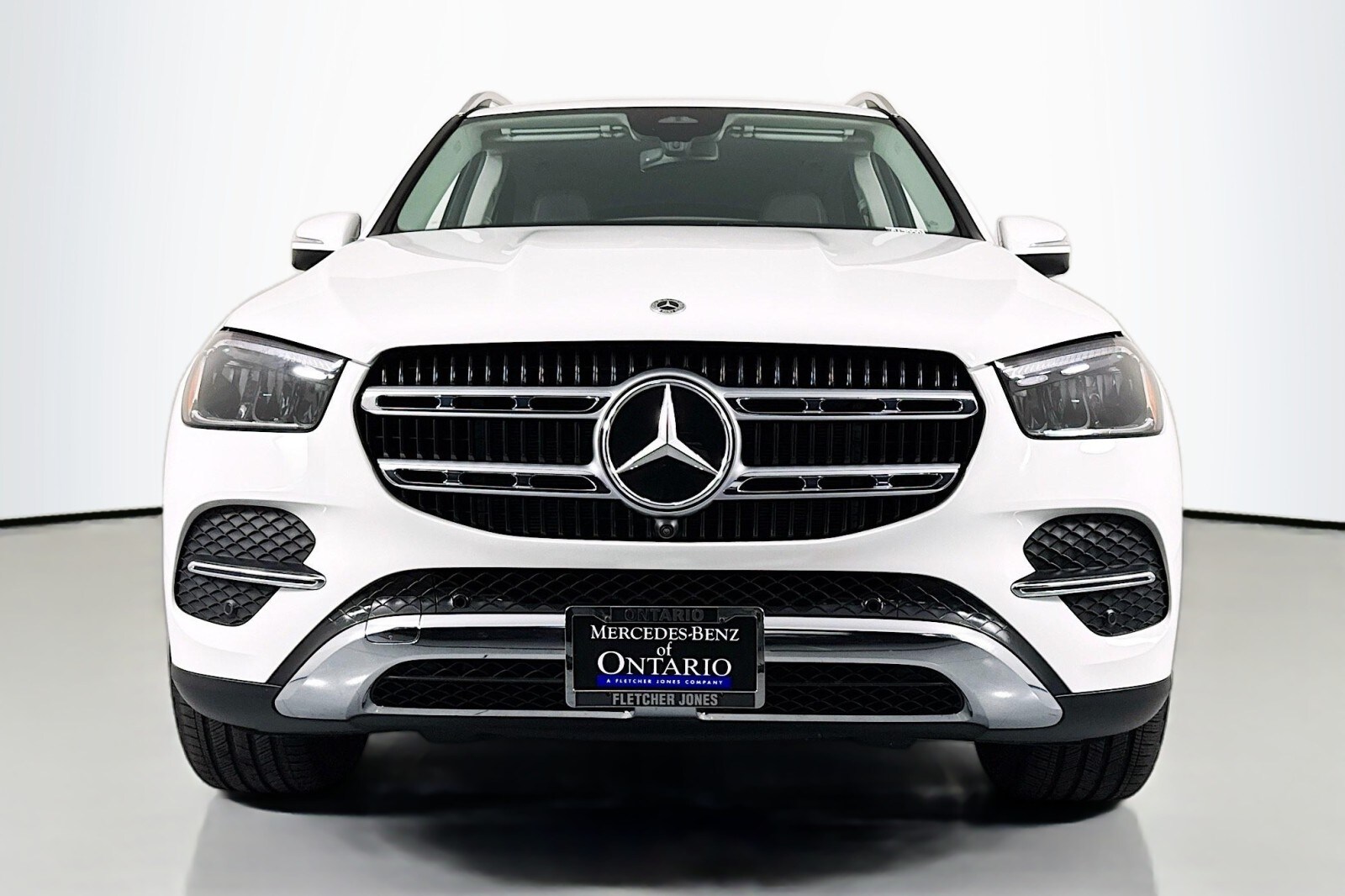 2025 Mercedes Benz GLE 450e 4MATIC photo 2